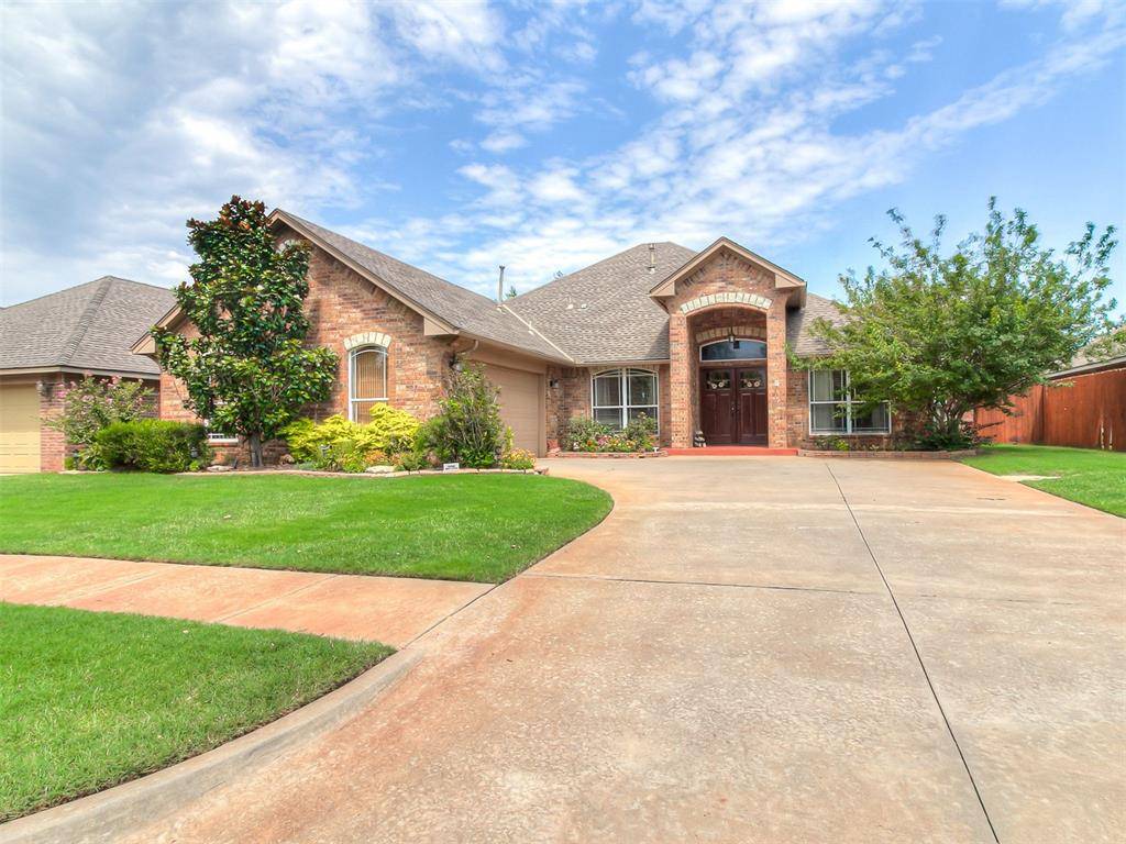 16008 Ledge LN, Edmond, OK 73013