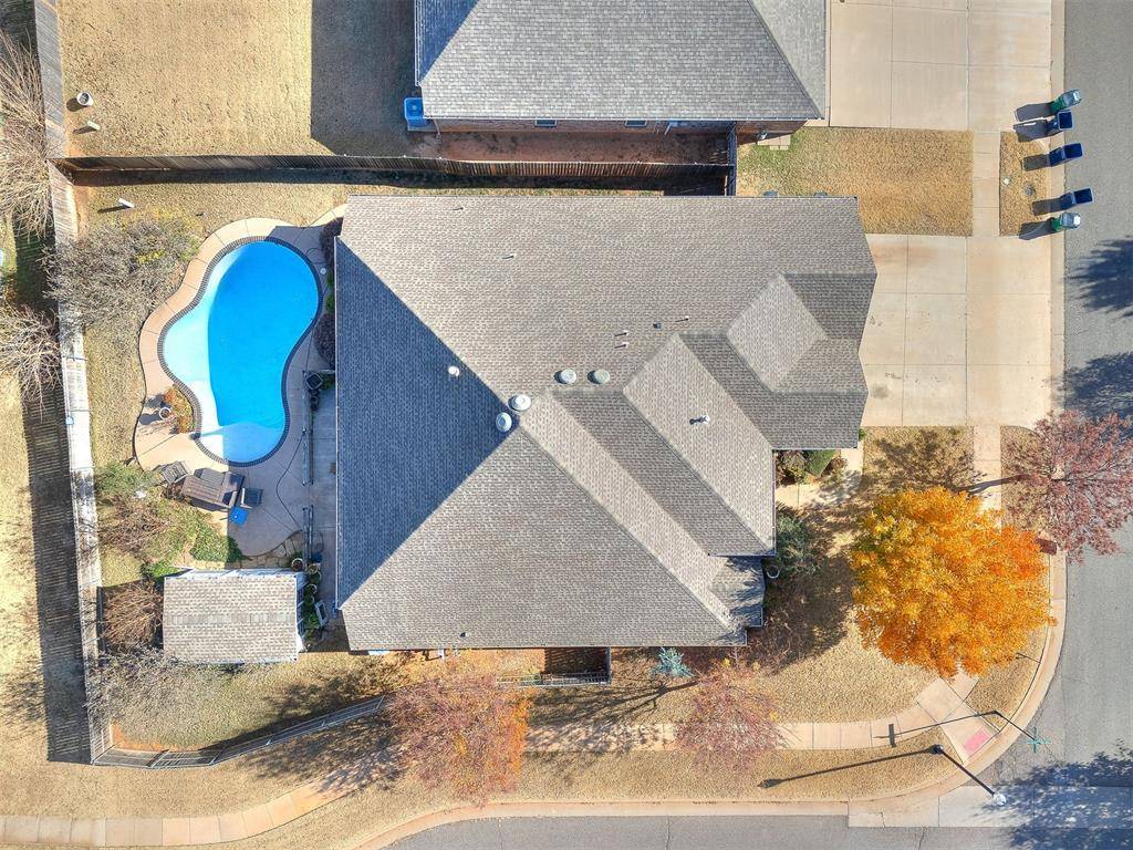 2421 NW 180th ST, Edmond, OK 73012