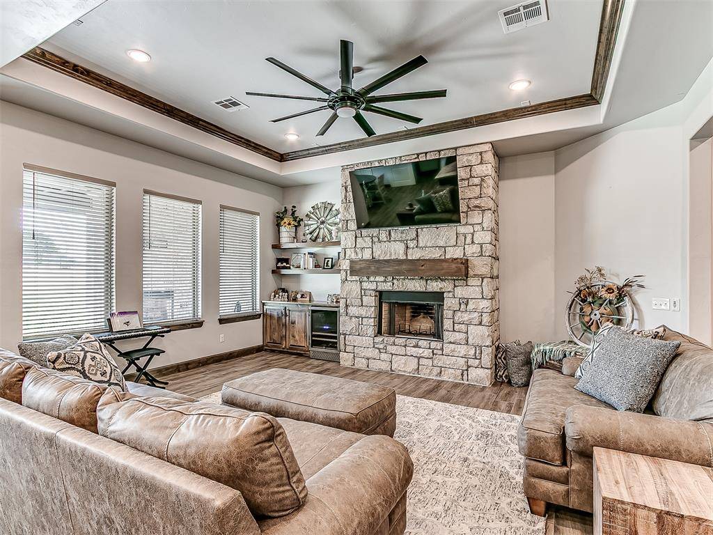 971 County Street 2983, Blanchard, OK 73010