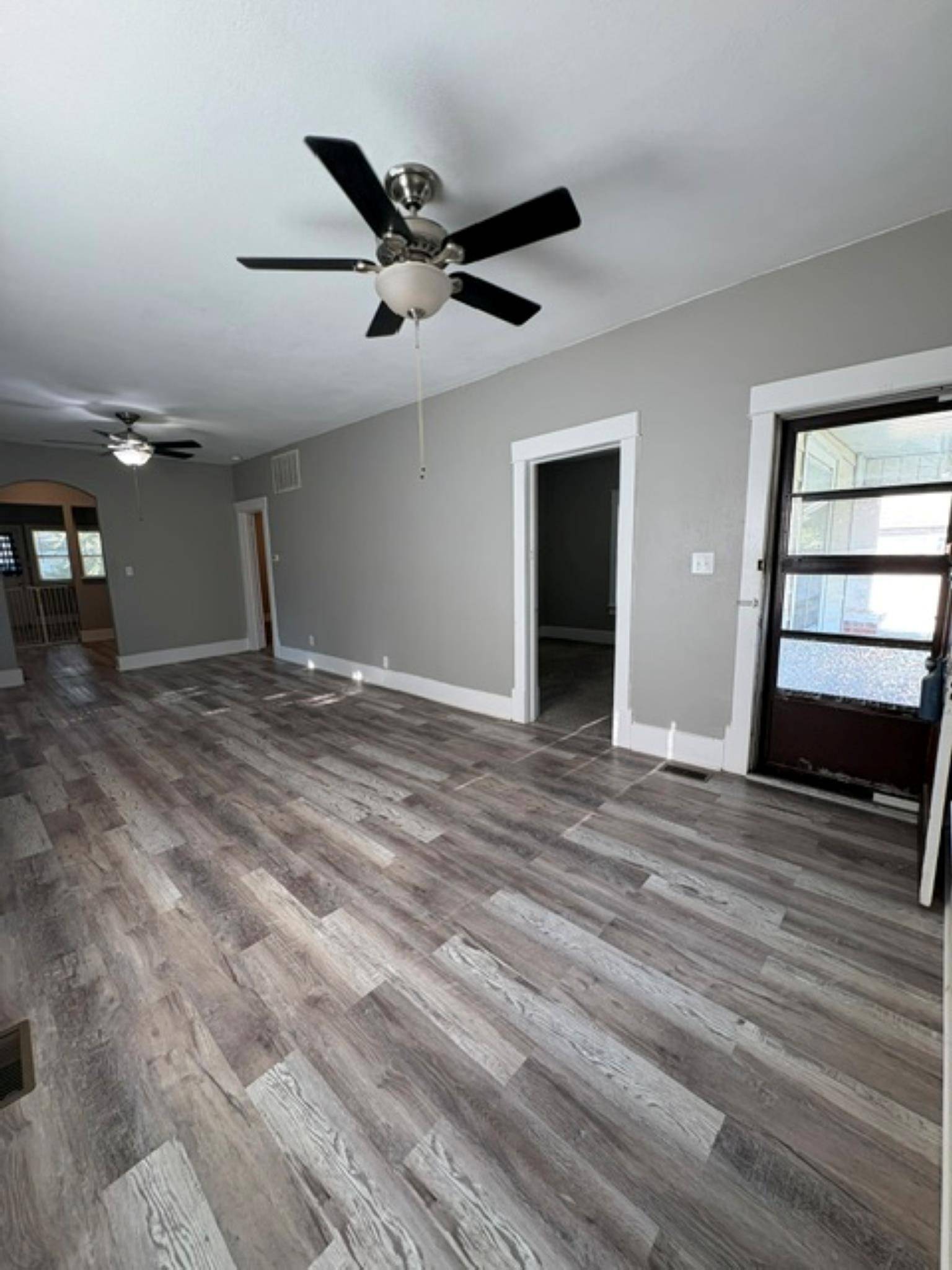 514 W Cave Springs Ave, El Dorado, KS 67042