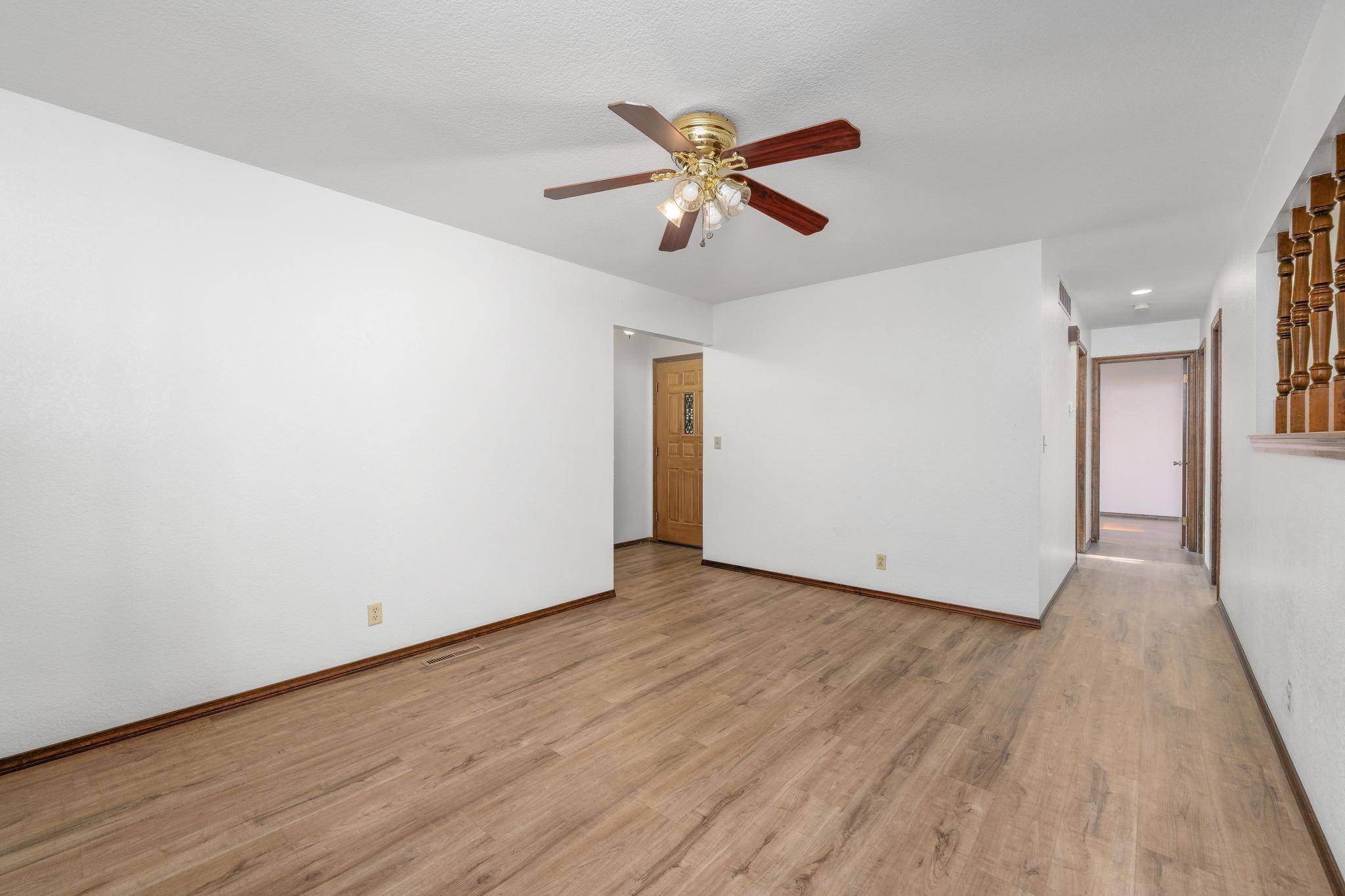 1305 N Sheridan St, Wichita, KS 67203