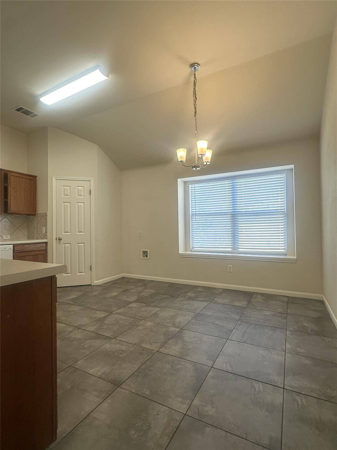 722 Ranier LN, Round Rock, TX 78665