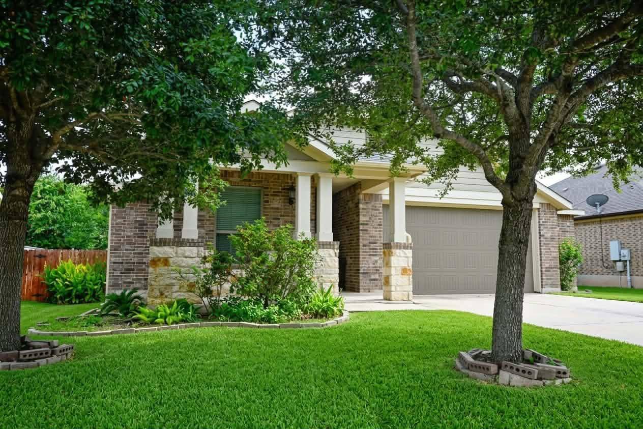 2108 Maplewood DR, Leander, TX 78641