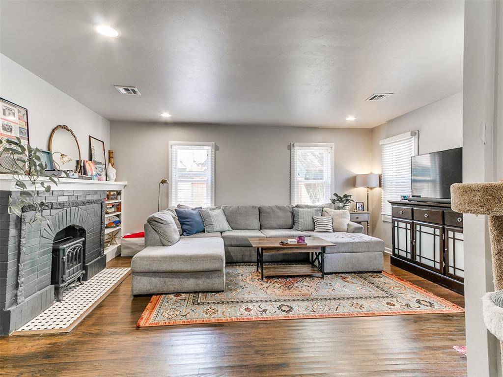1608 NW 44th ST, Oklahoma City, OK 73118