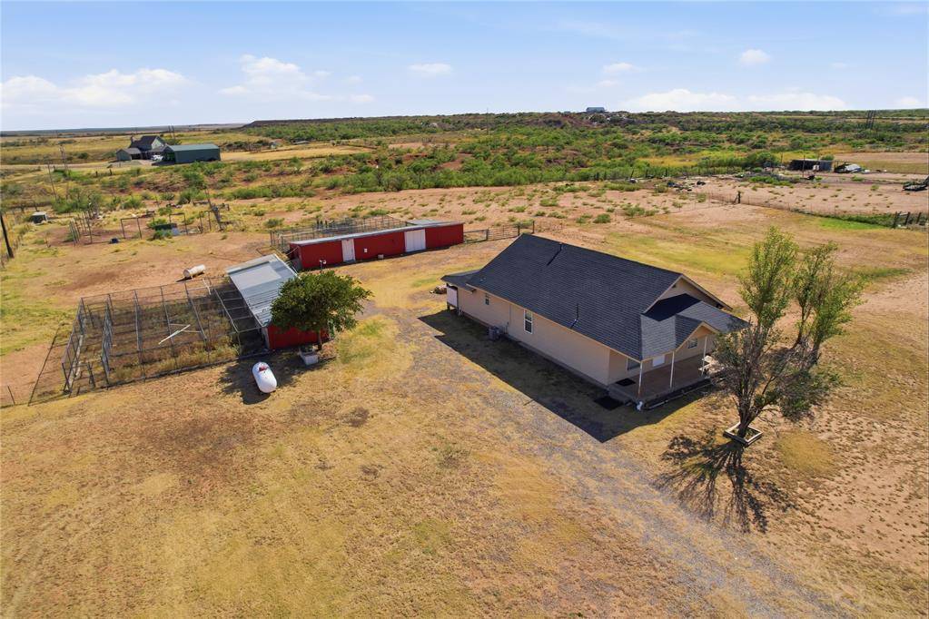 19630 E County Road 1635 RD, Olustee, OK 73560