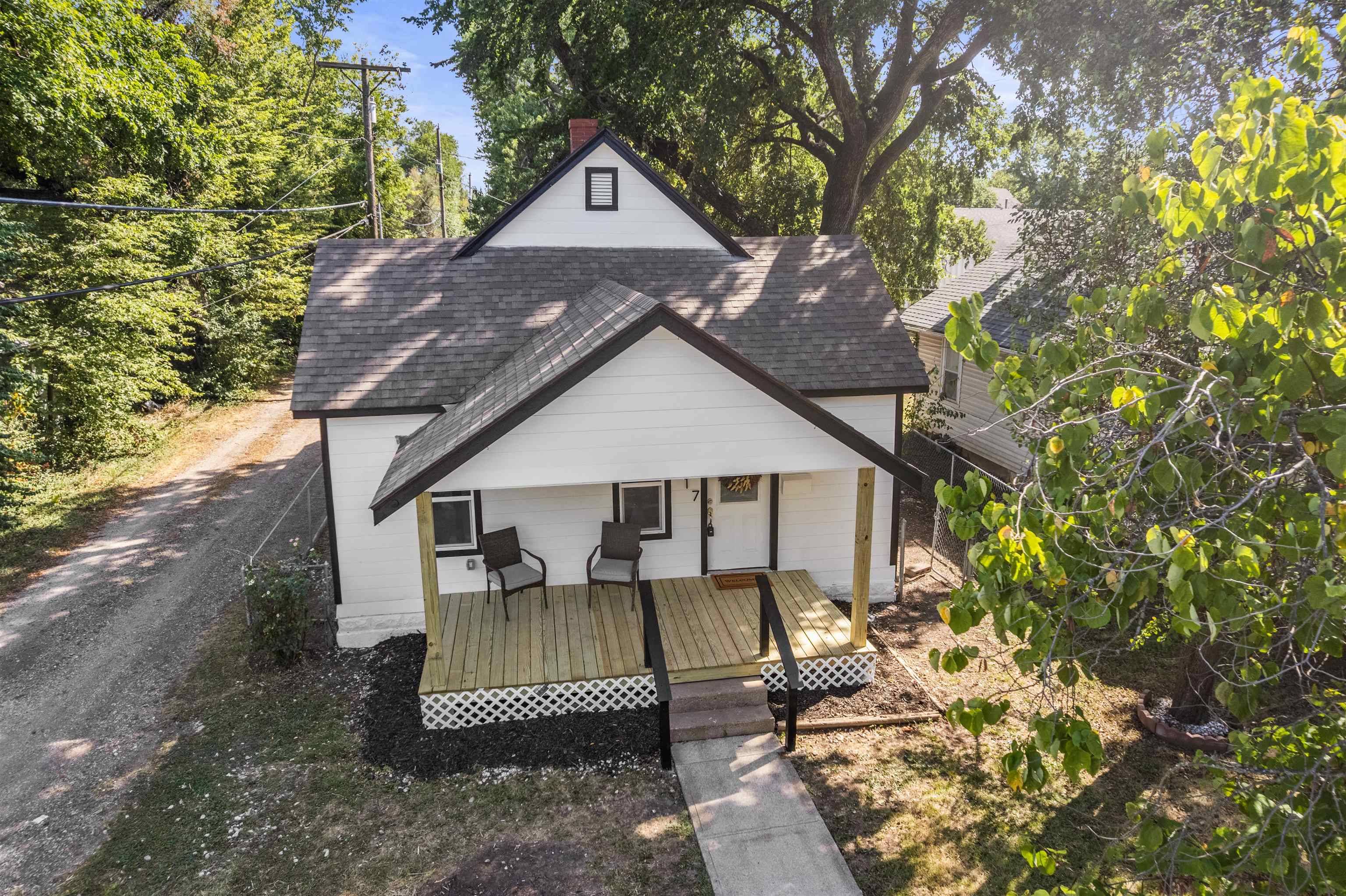 617 W Olive Street, El Dorado, KS 67042
