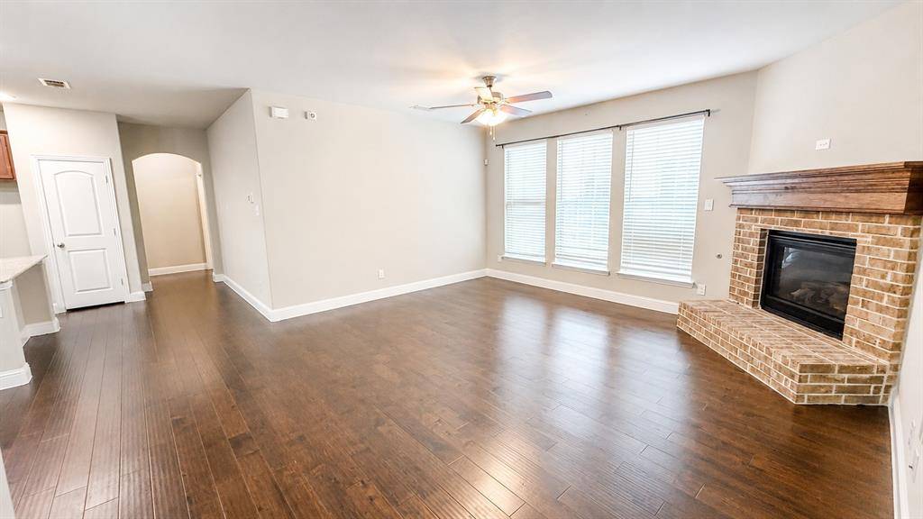 7304 Elm Grove Lane, Little Elm, TX 76227