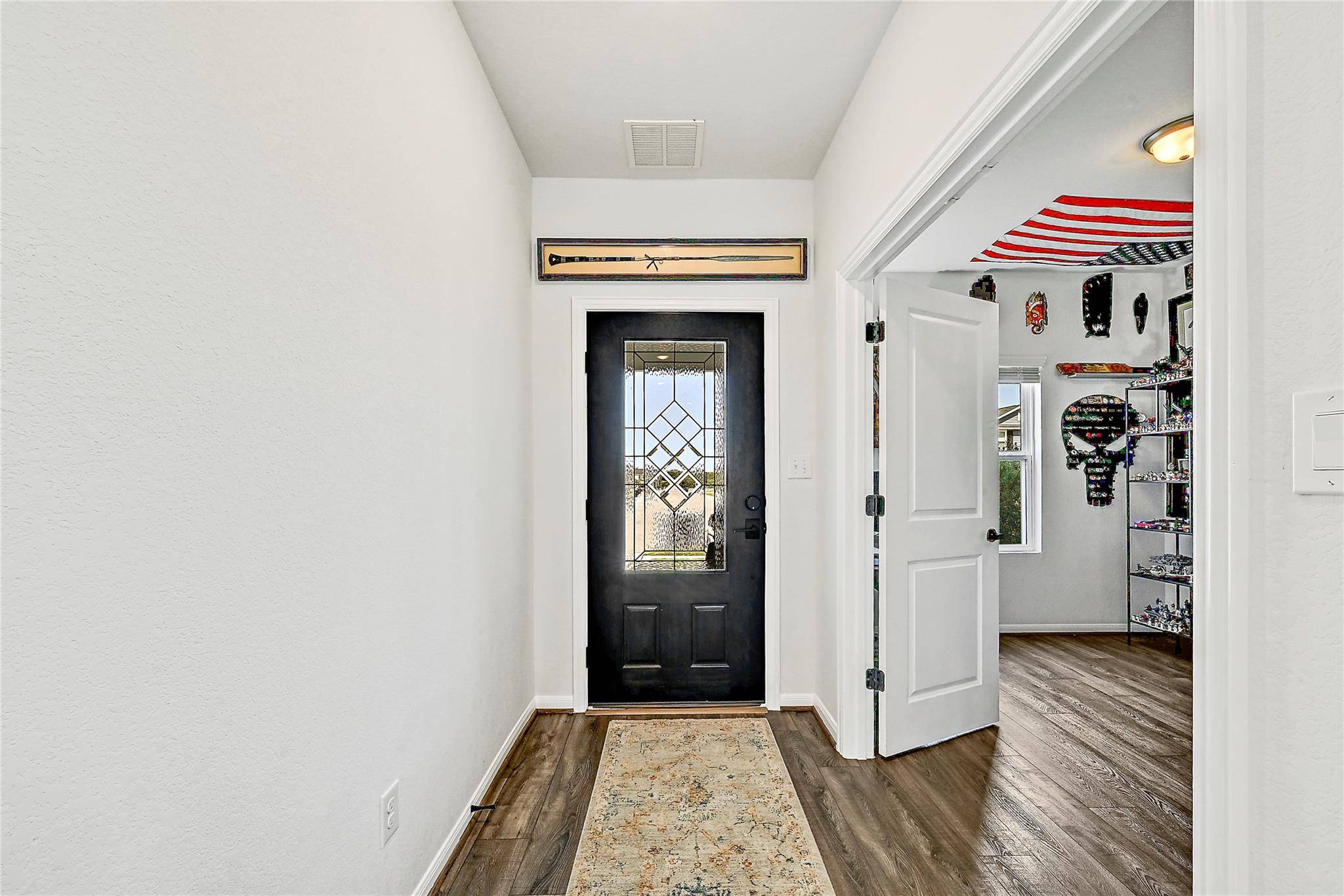 201 Greenthread DR, Liberty Hill, TX 78642
