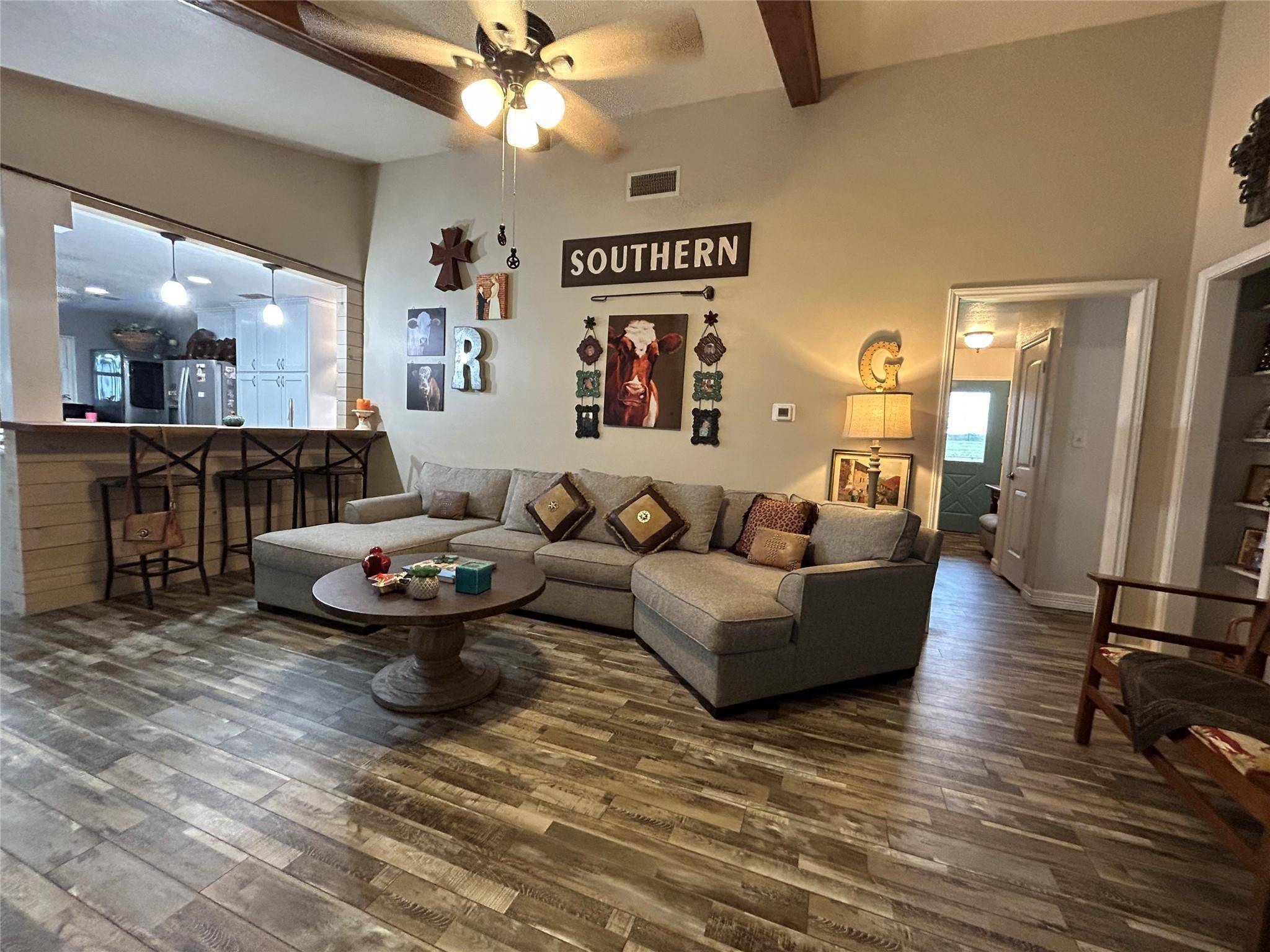 15892 Wood Rd HWY, Holland, TX 76534