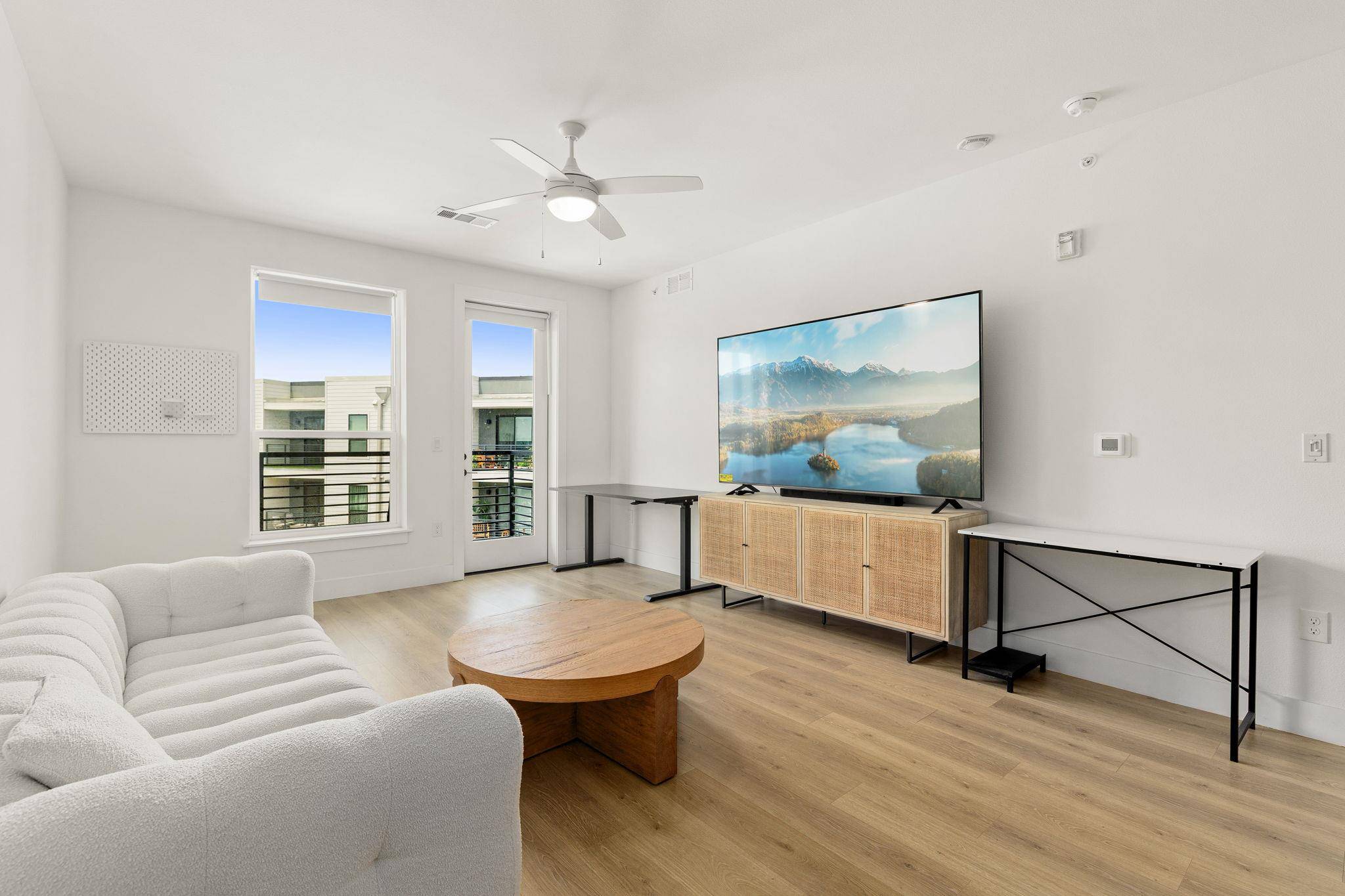 1701 Simond Ave #612, Austin, TX 78723