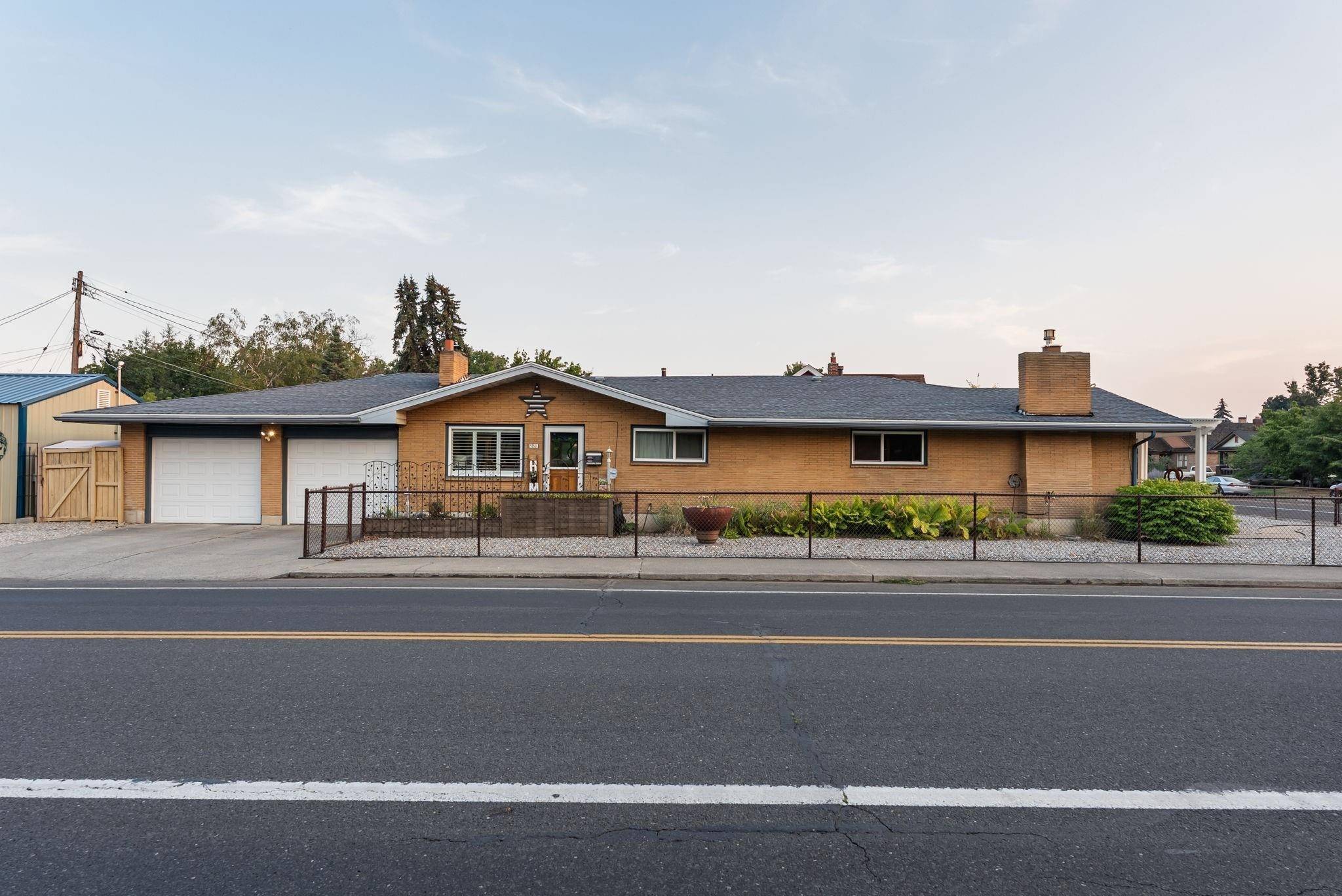 531 W Buckeye Ave, Spokane, WA 99205