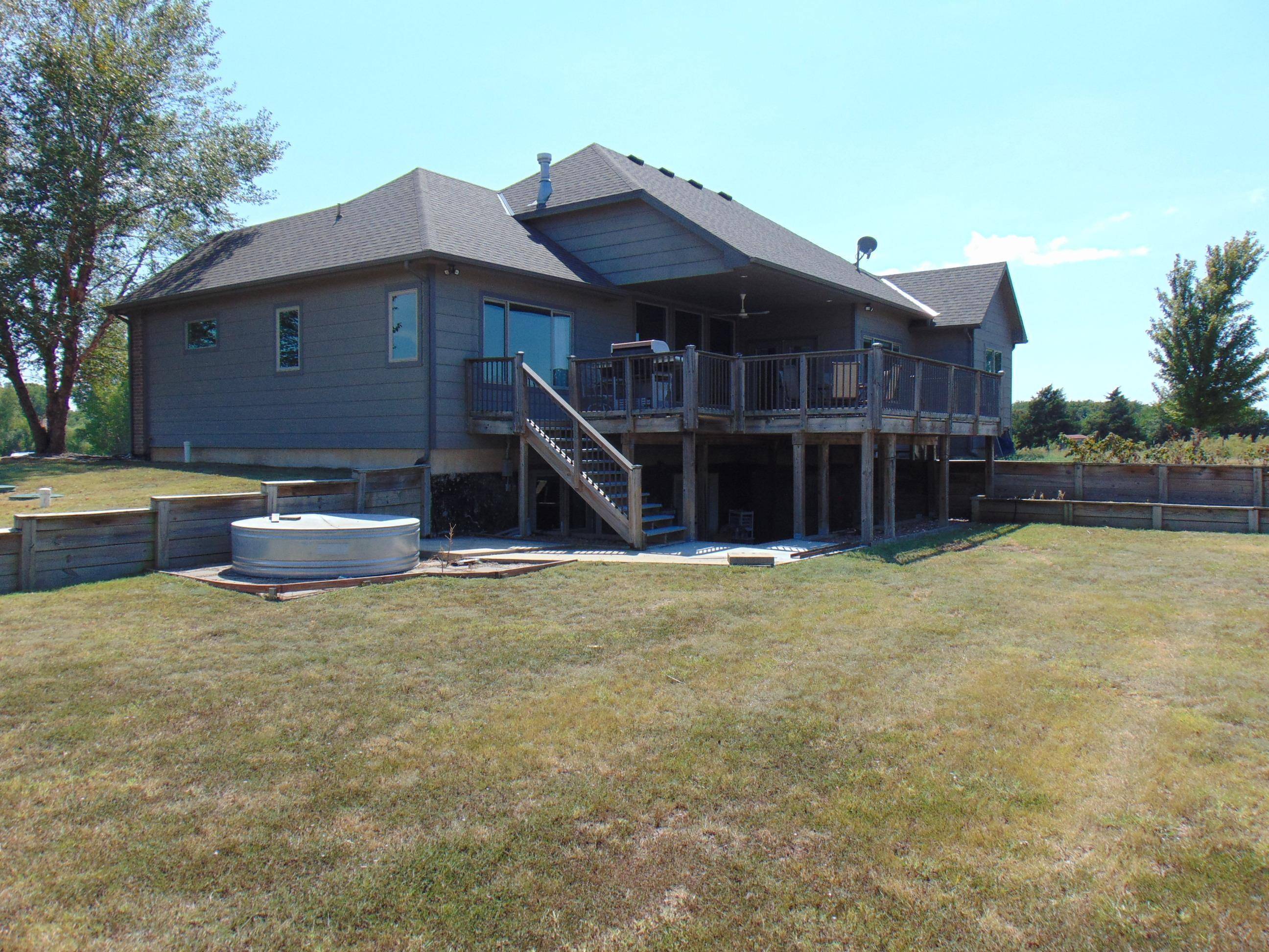 5000 E Idle Banks Circle, Valley Center, KS 67147