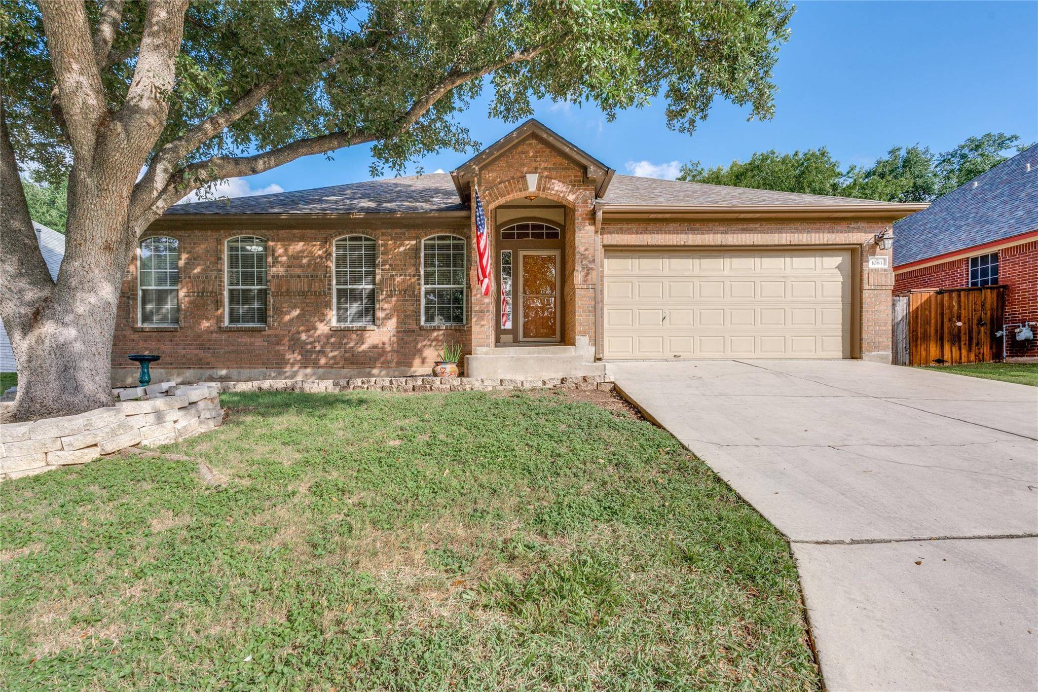 1083 Running River, New Braunfels, TX 78130