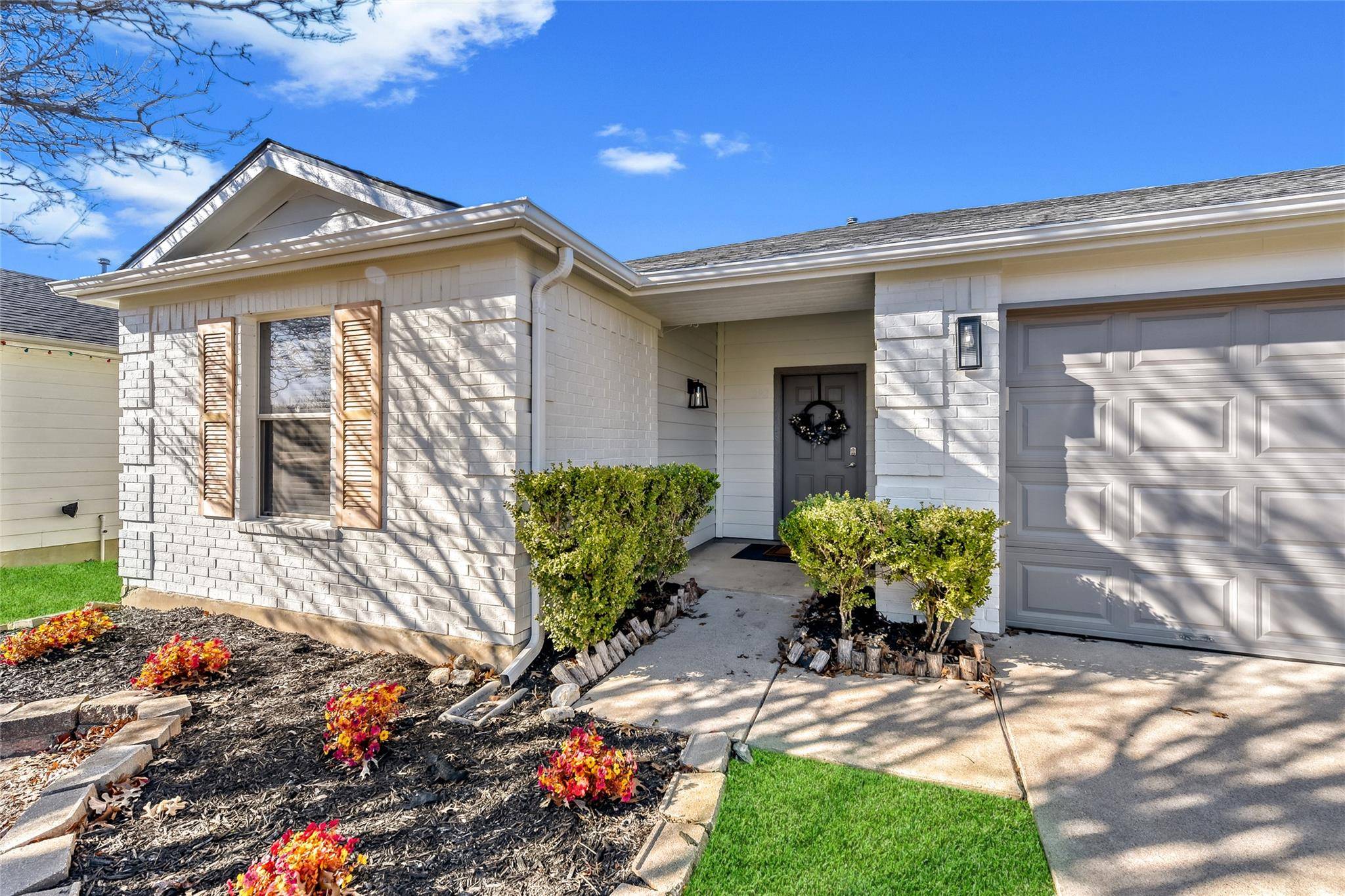 292 Spruce DR, Kyle, TX 78640