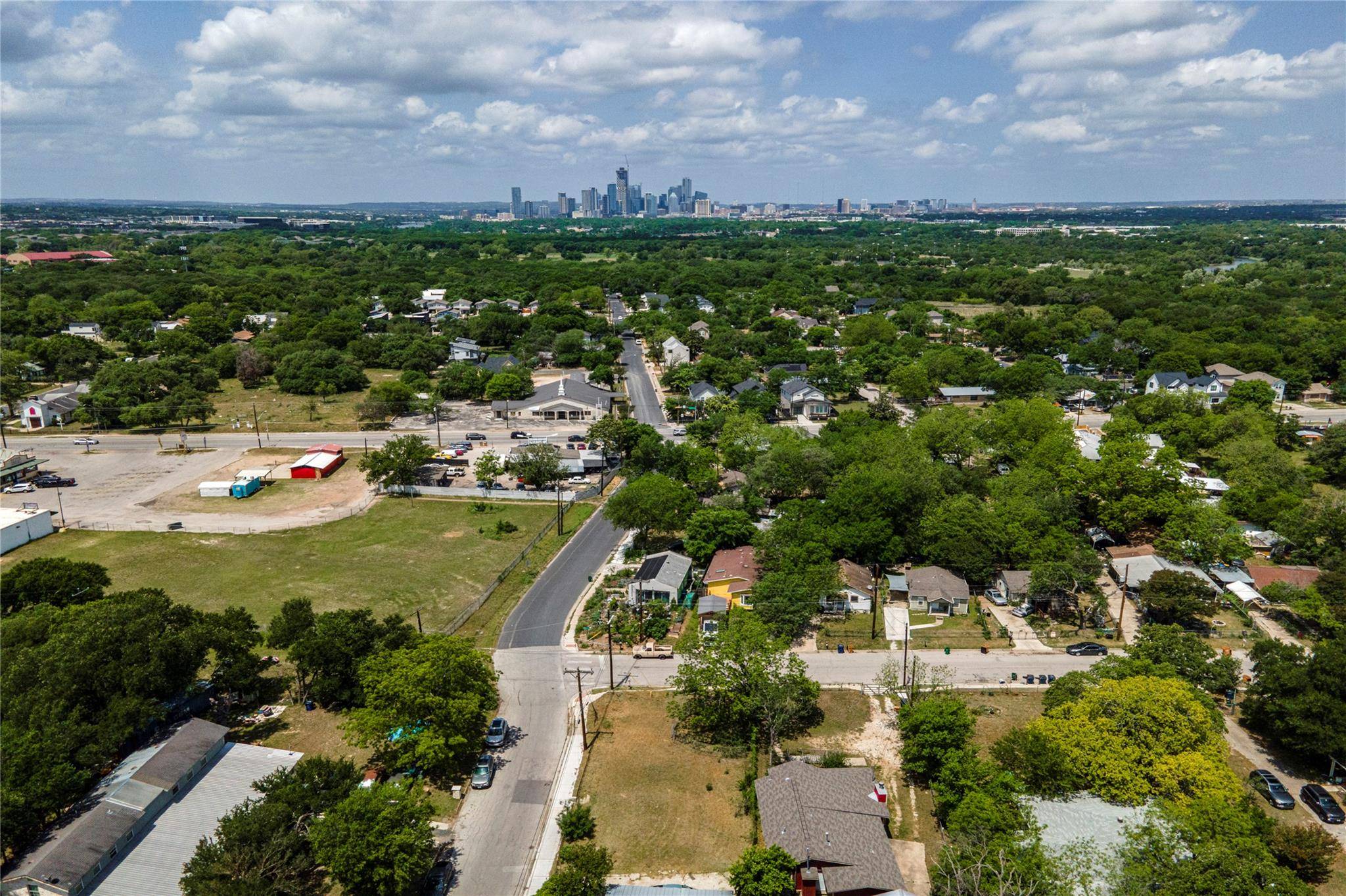 6402 Ponca ST, Austin, TX 78741