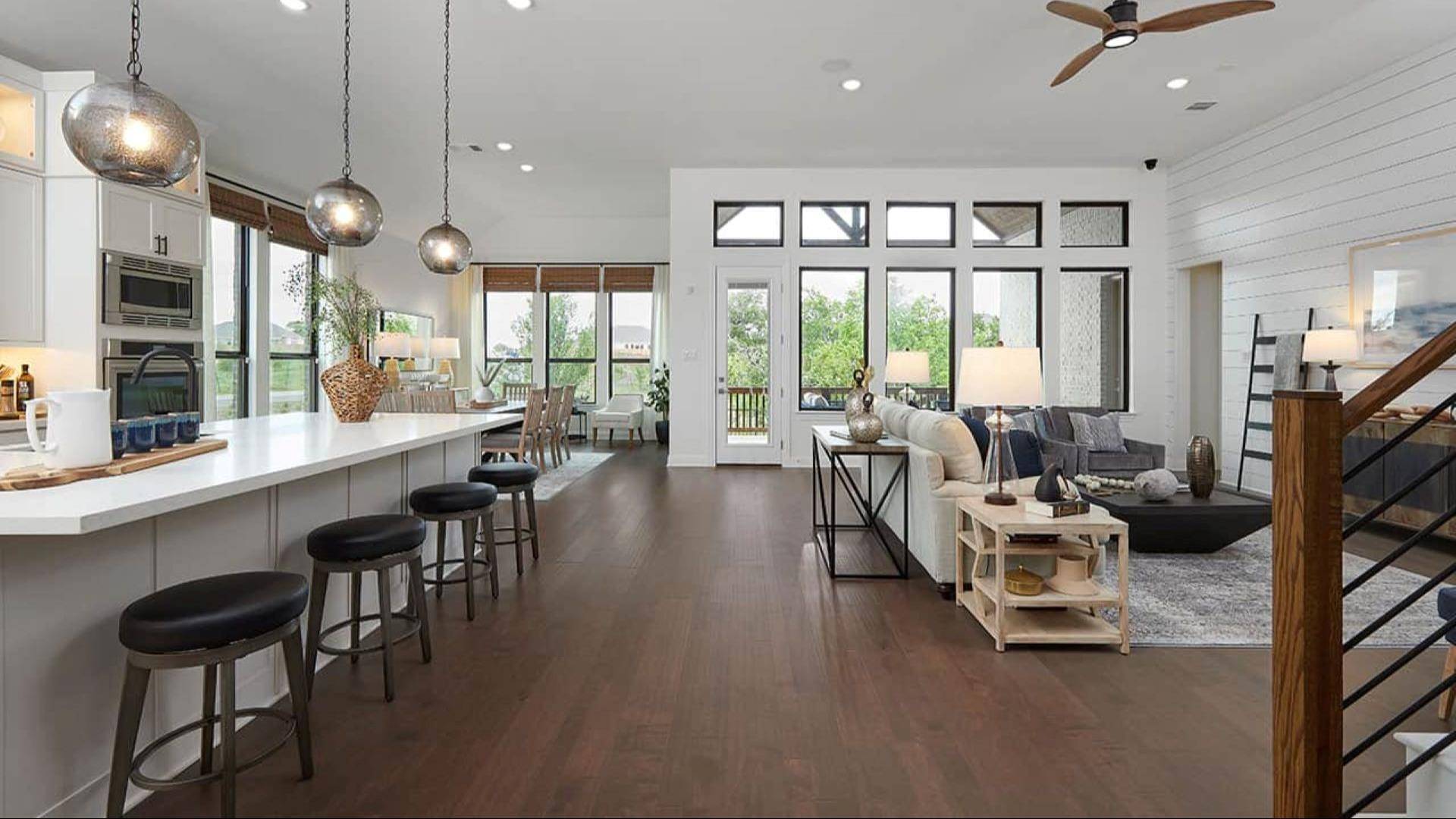 123 Constitution WAY, Kyle, TX 78640