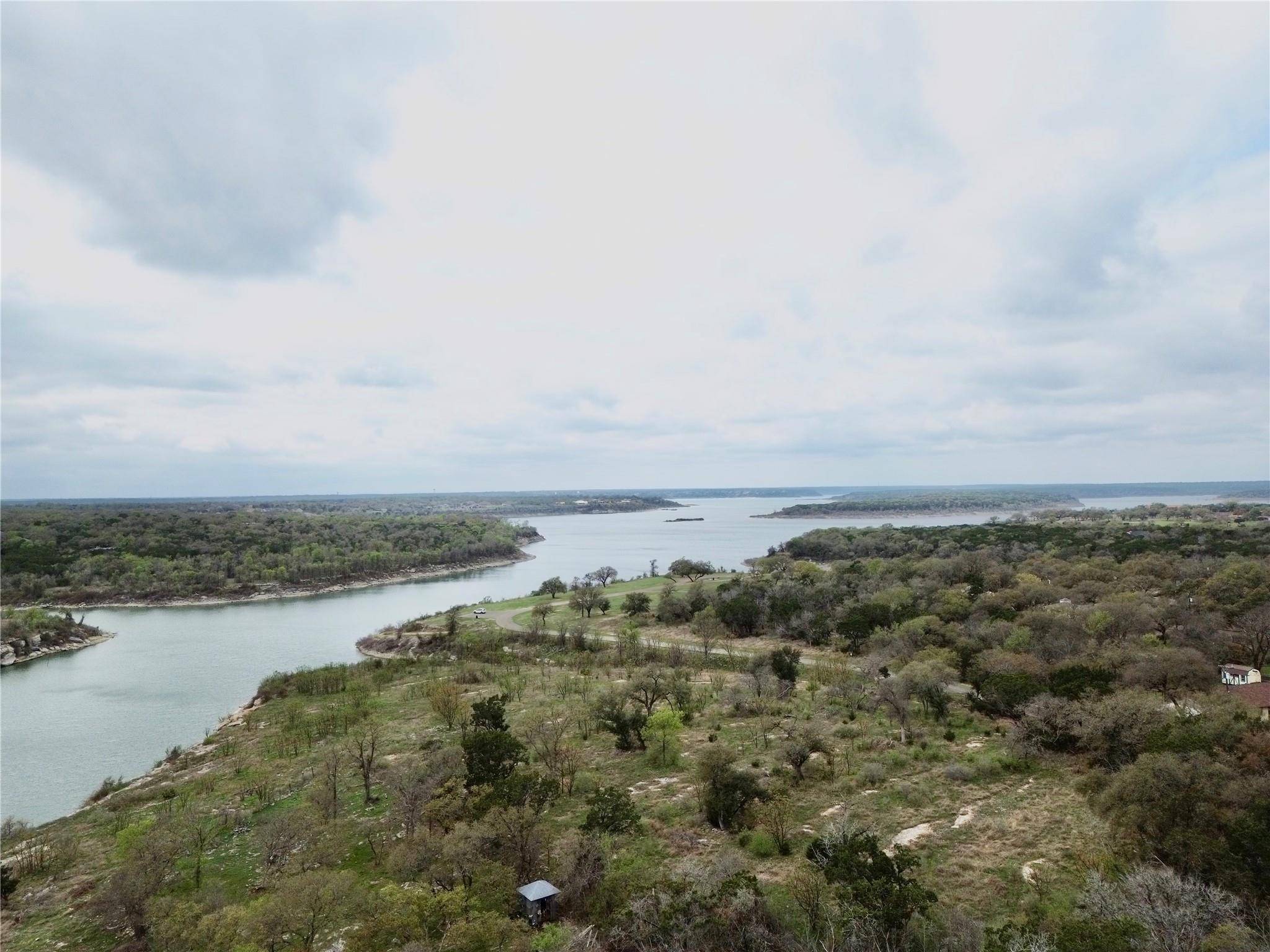 55 Cliffside CIR, Belton, TX 76513