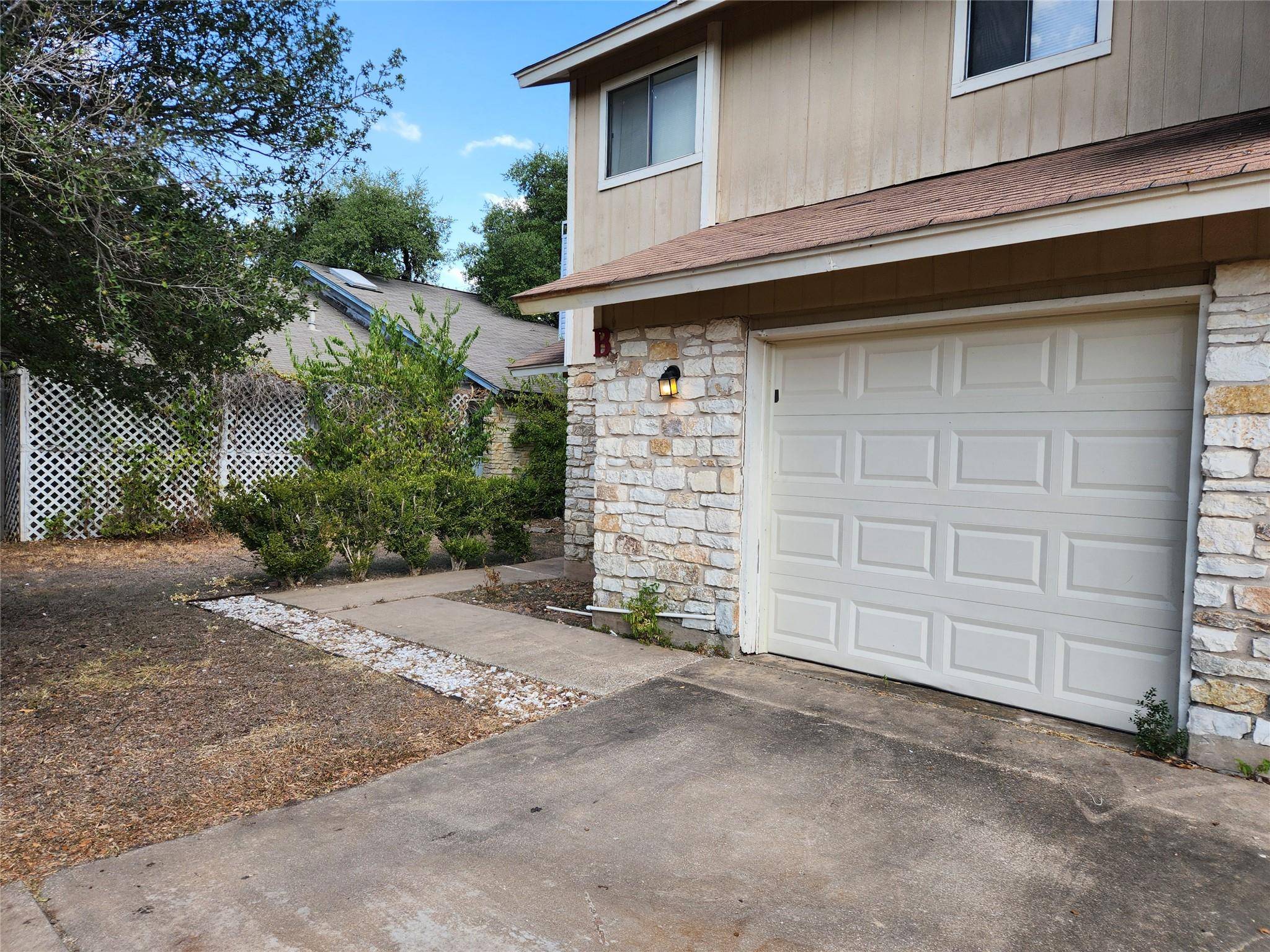 11809 Argonne Forest TRL #B, Austin, TX 78759