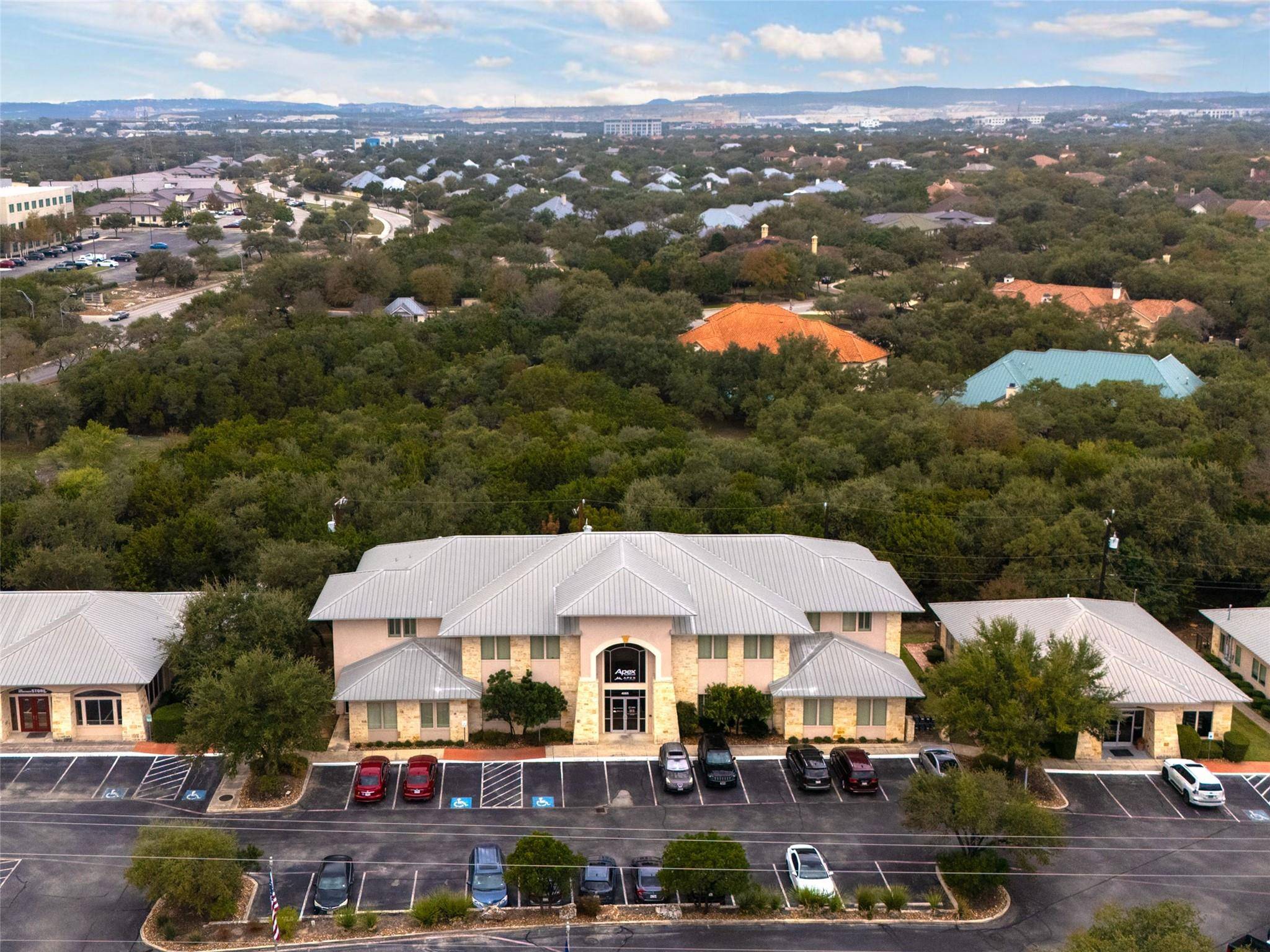 4085 De Zavala RD, Shavano Park, TX 78249