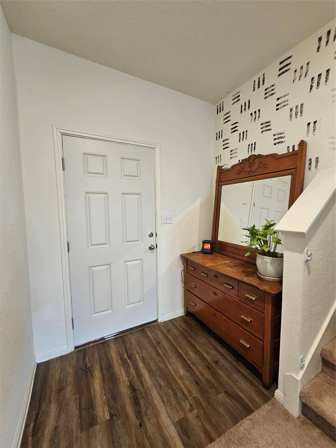 113 Athena WAY, Jarrell, TX 76537