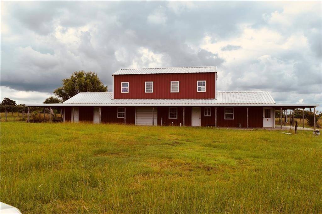1409 Antioch RD, Paige, TX 78659
