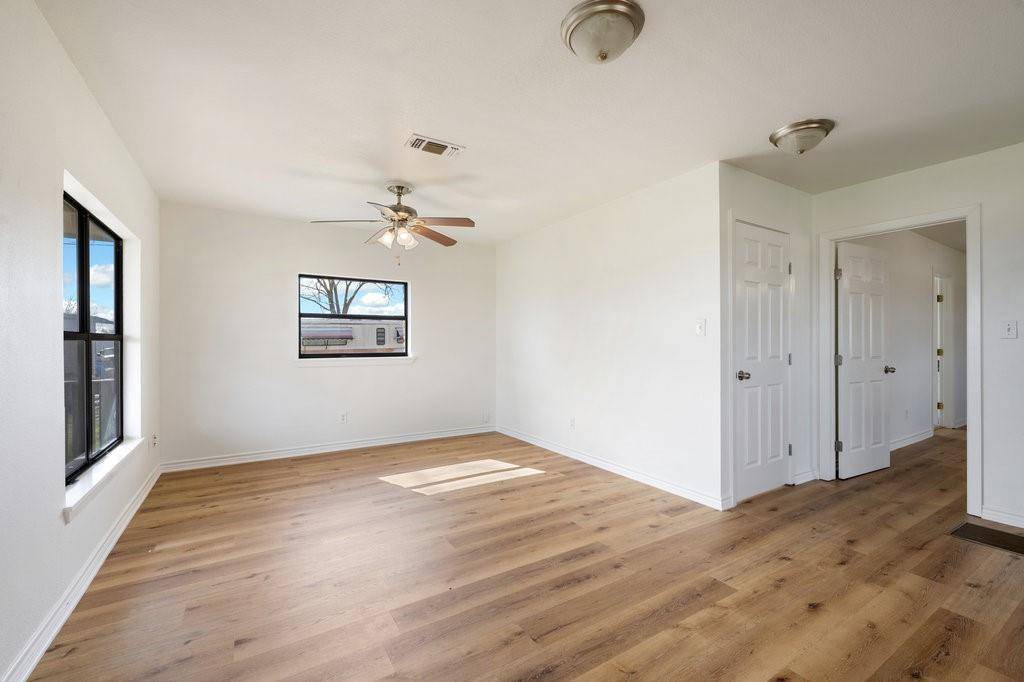103 County Rd 103, Georgetown, TX 78626