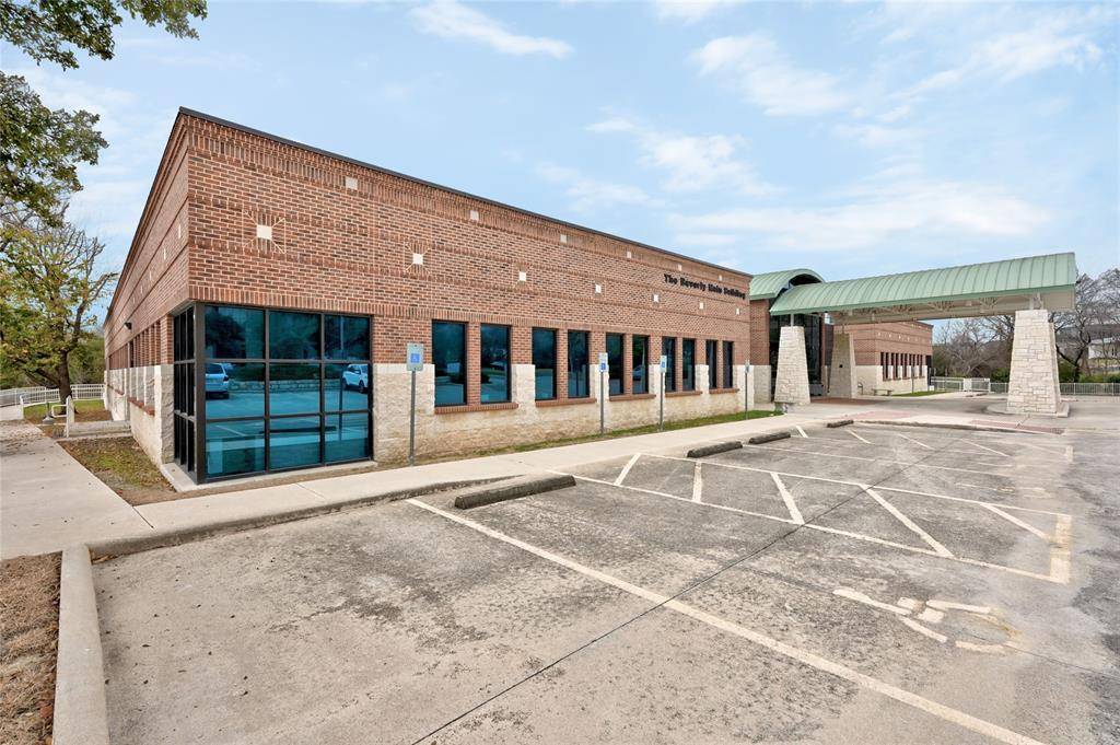 8001 Centre Park DR #120, Austin, TX 78754
