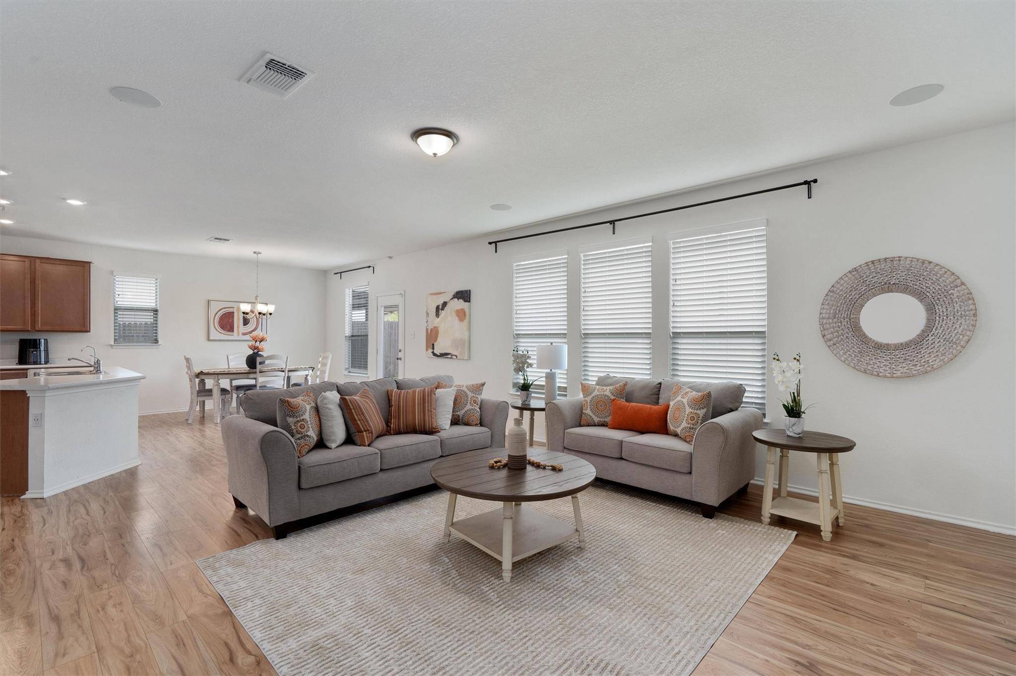 533 Bailey Park DR, Jarrell, TX 76537