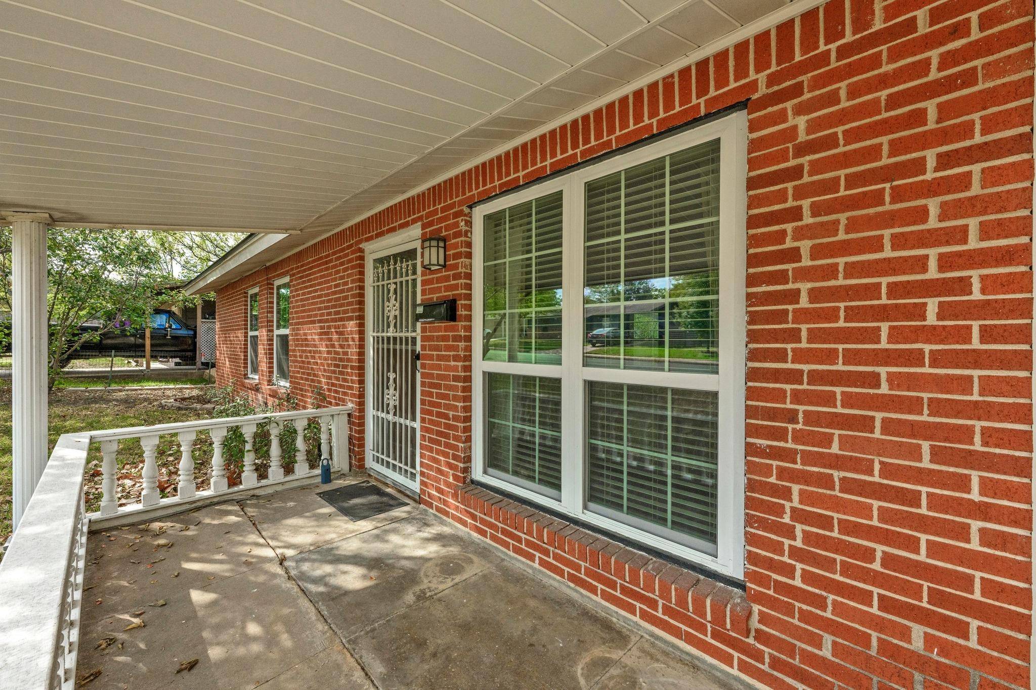 5704 Cedardale DR, Austin, TX 78745