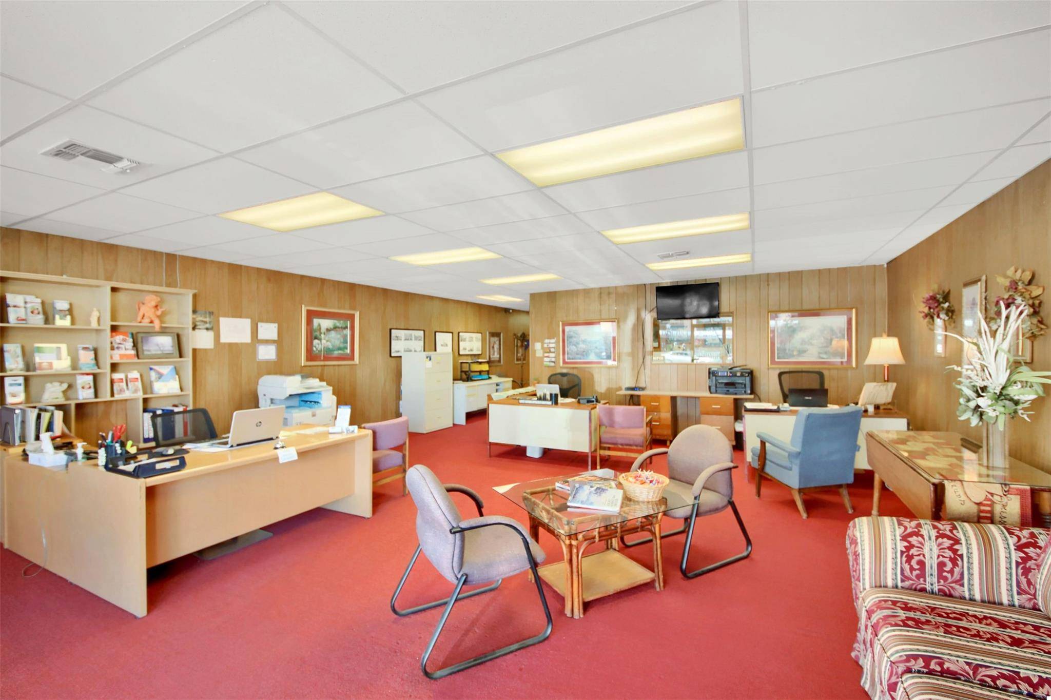 202 N Main ST N, Taylor, TX 76574