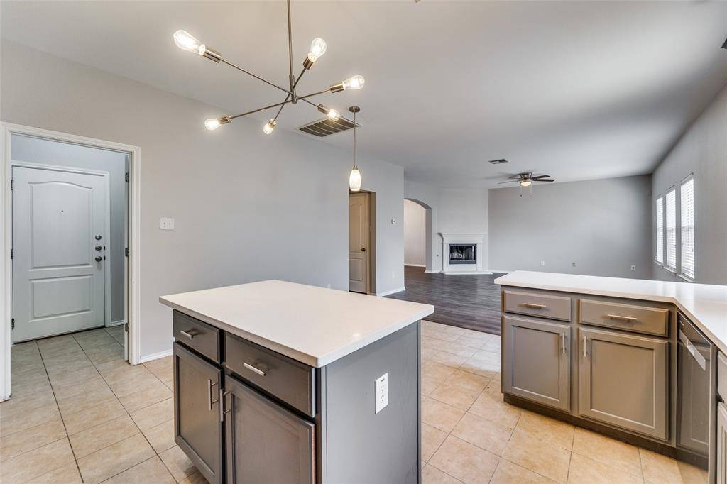 1809 Rachel LN, Round Rock, TX 78664