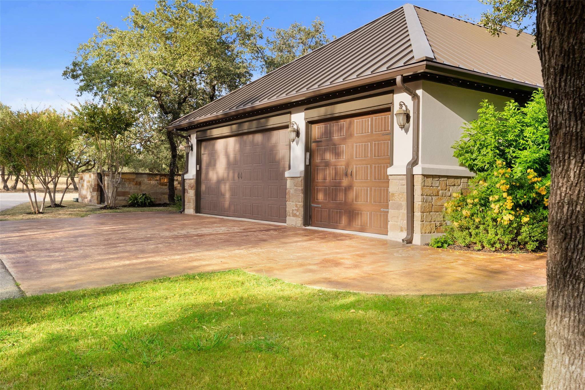 2700 County Road 282 RD, Leander, TX 78641