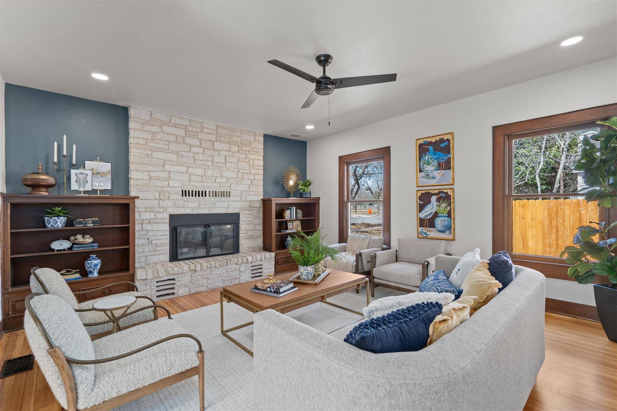 1605 S Austin Ave, Georgetown, TX 78626