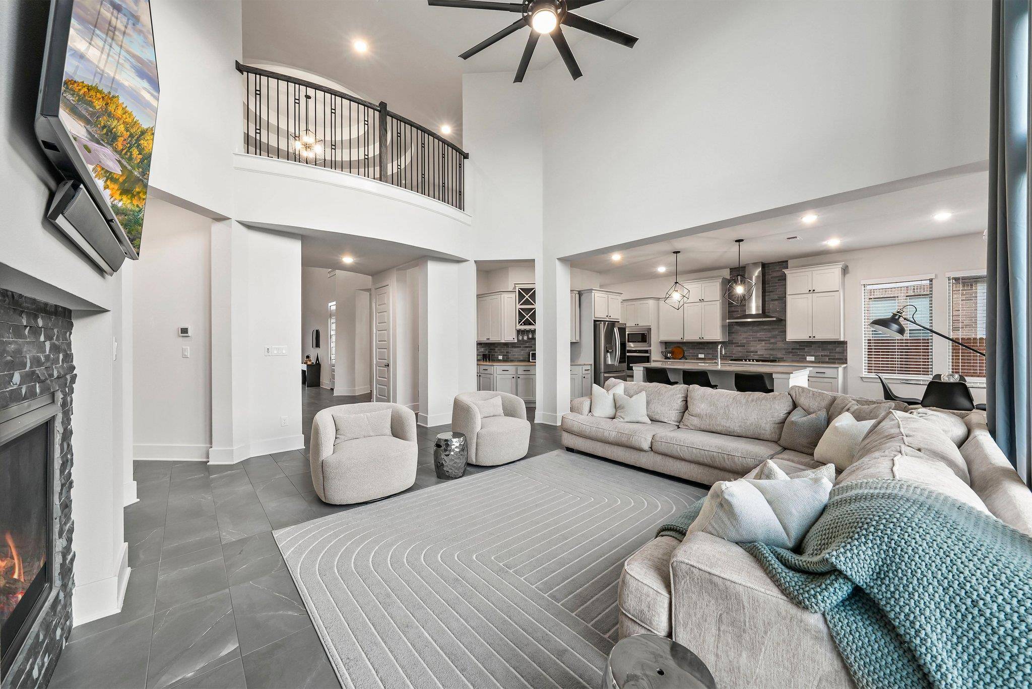 124 Low River LN, Georgetown, TX 78628
