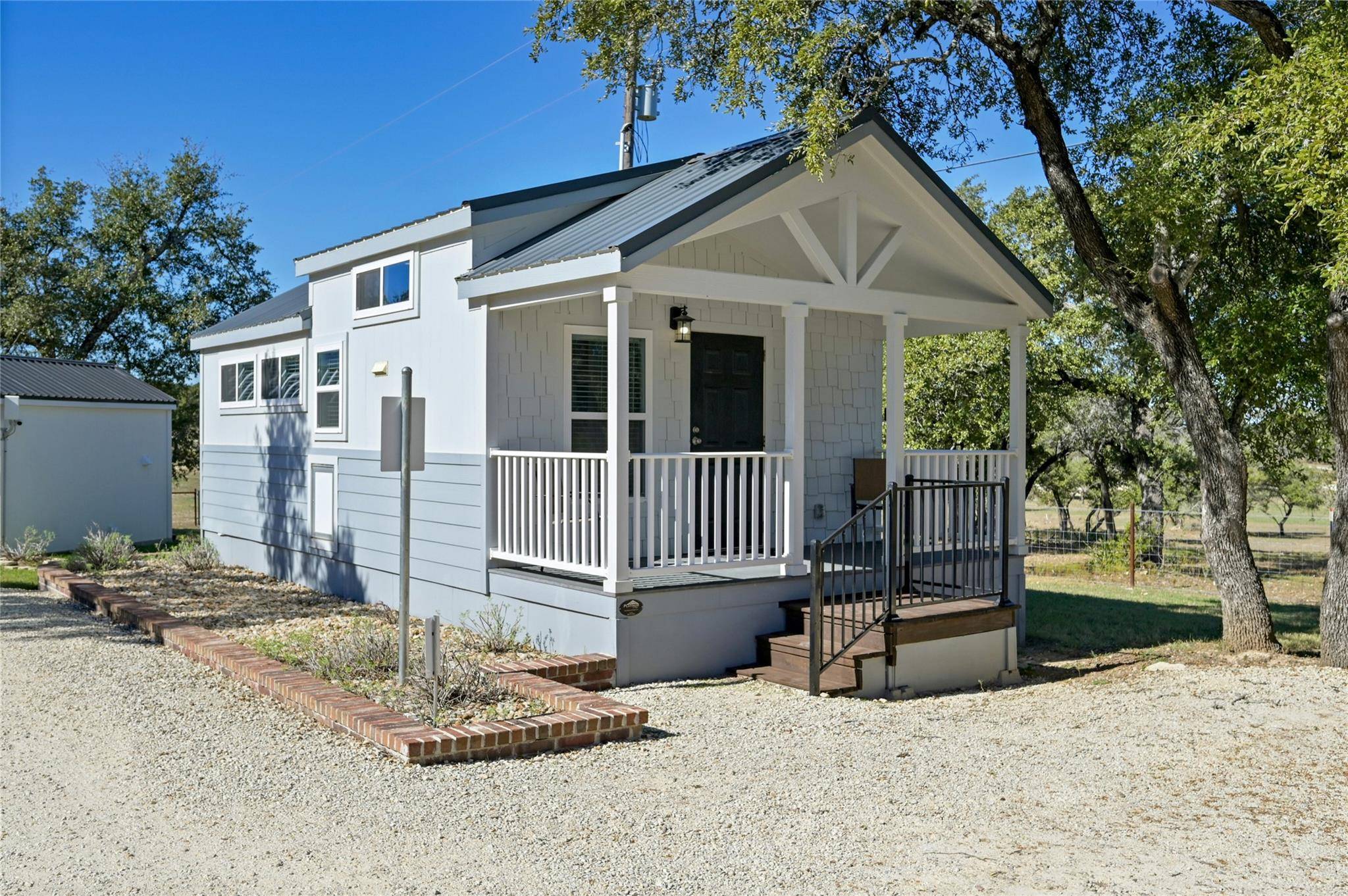 257 County Road 278 RD #C, Liberty Hill, TX 78642