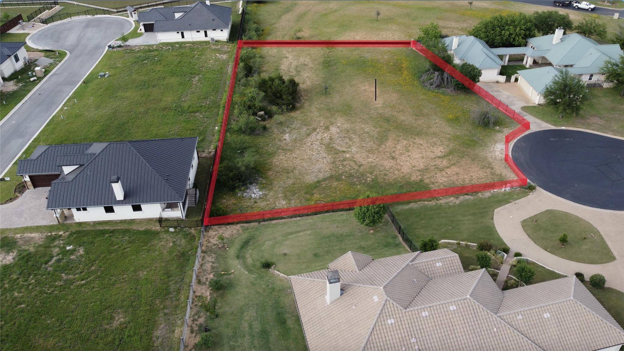 26604 Hunters Grove CT, Spicewood, TX 78669