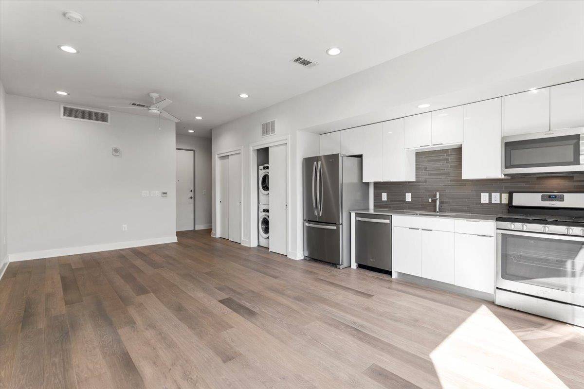 1800 E 4th ST #331, Austin, TX 78702