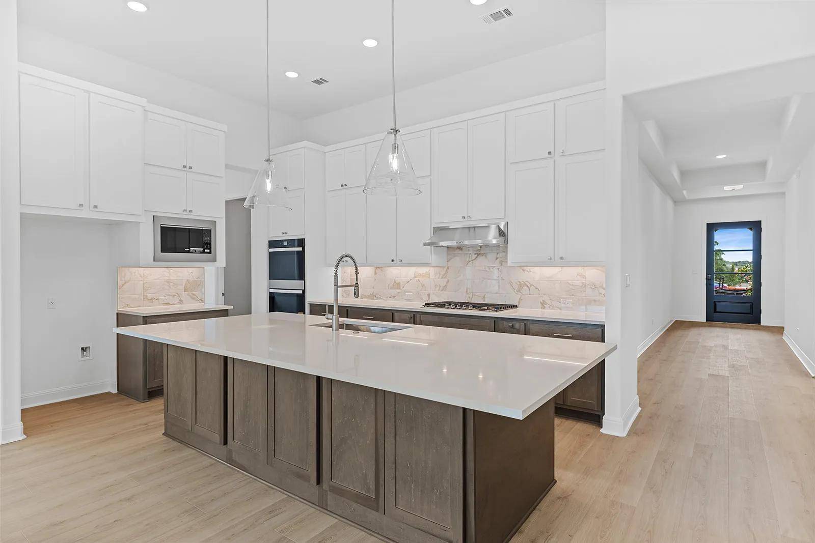 712 High Summit DR, Georgetown, TX 78628