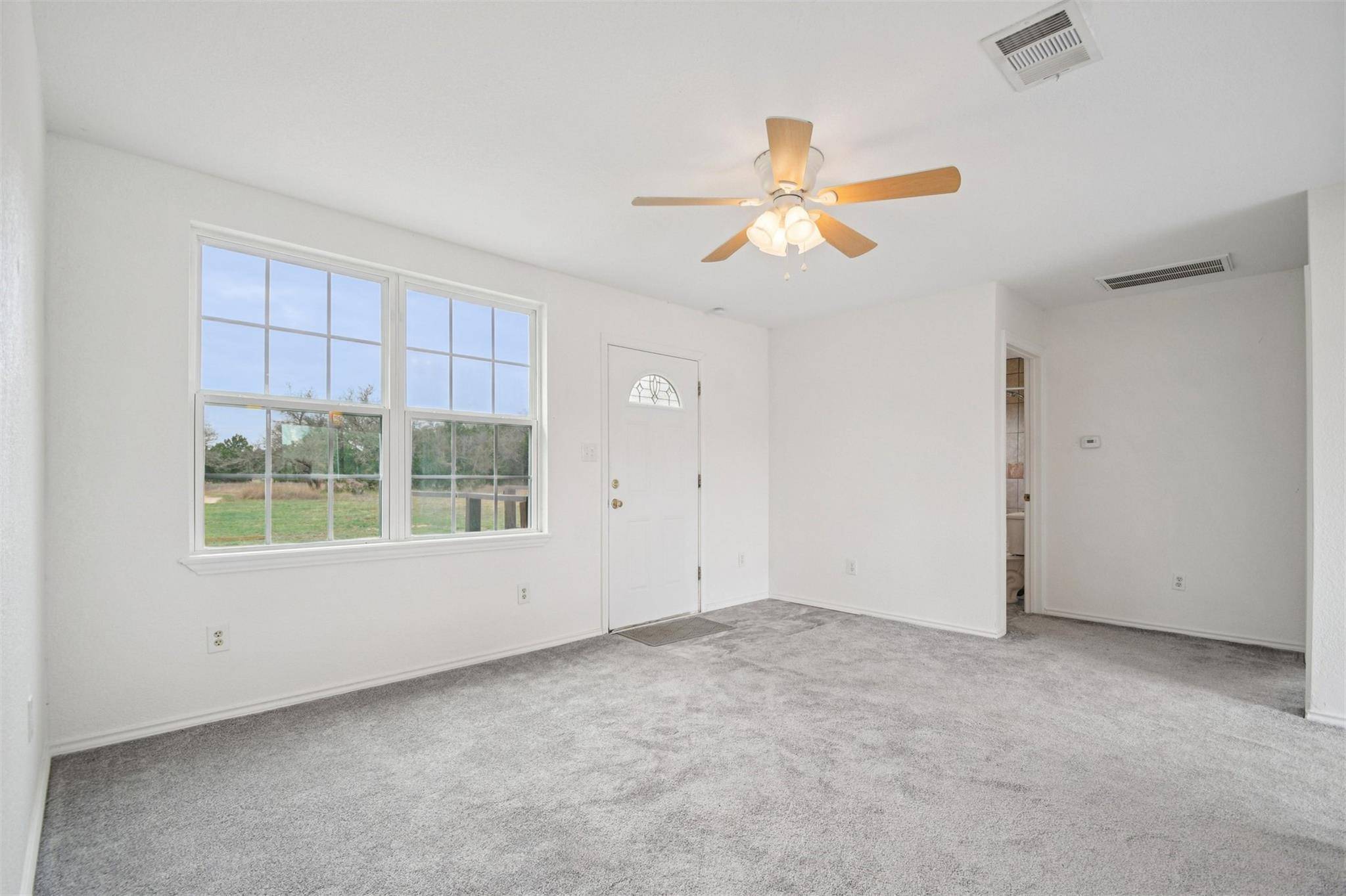 1470 Oak Grove RD, Leander, TX 78641