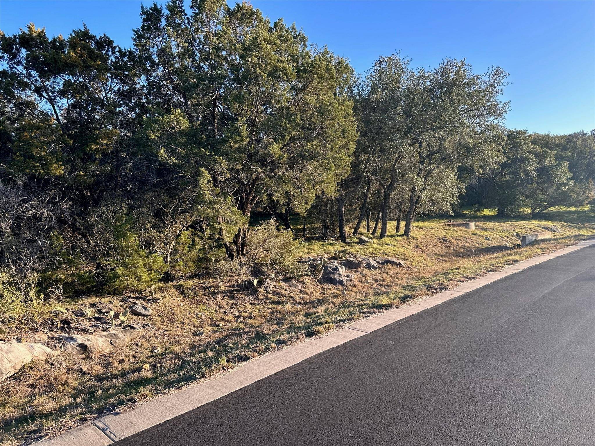 40035B Hi Ridge RD, Horseshoe Bay, TX 78657