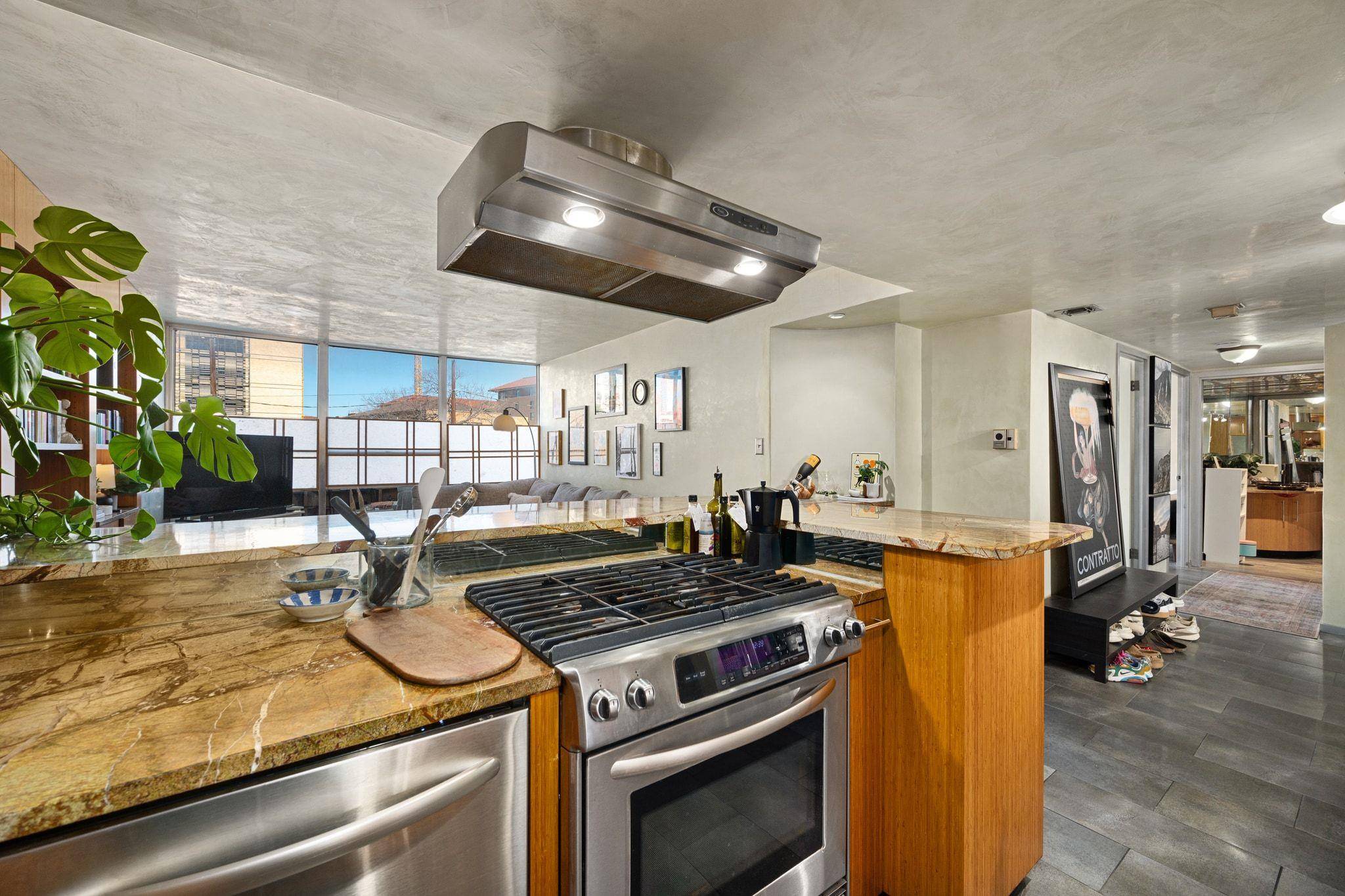 1800 Lavaca ST #A-208, Austin, TX 78701