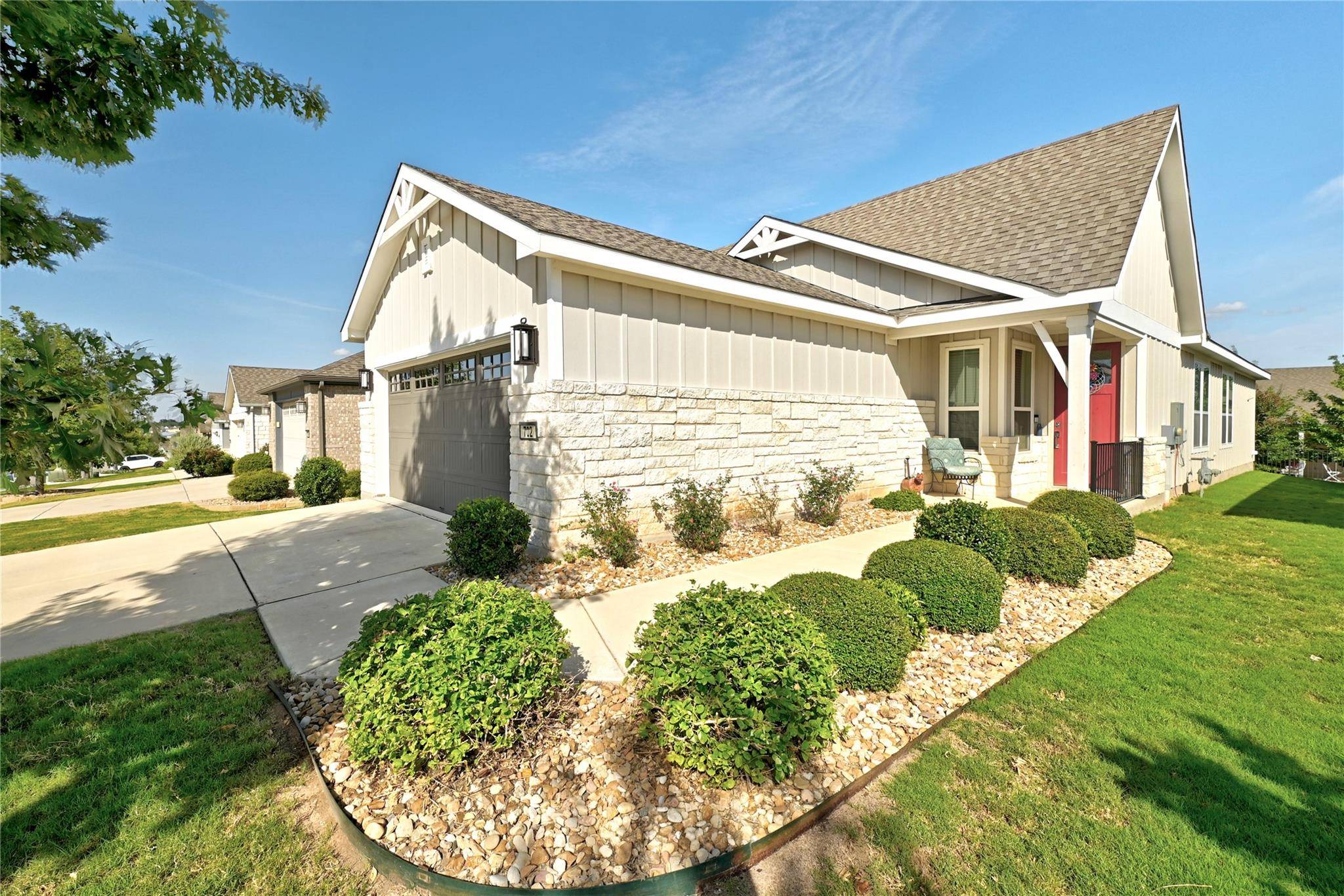 702 Kitty Hawk RD, Georgetown, TX 78633