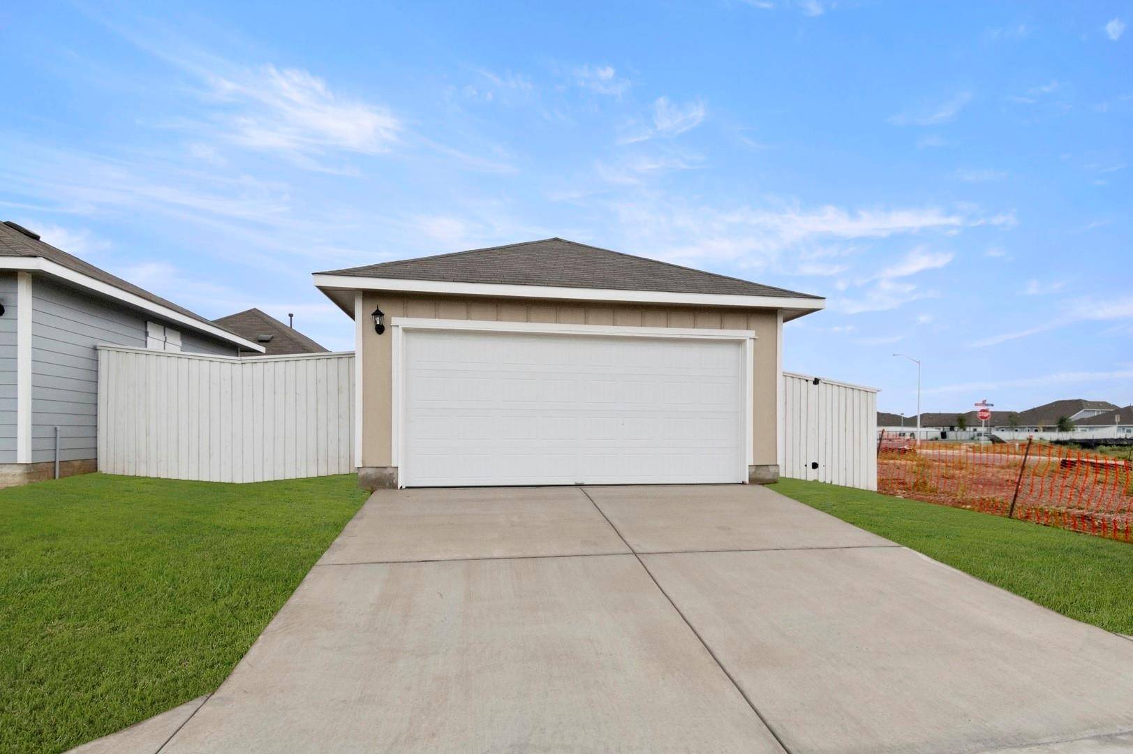 2963 Winding Creek RD, Kyle, TX 78640