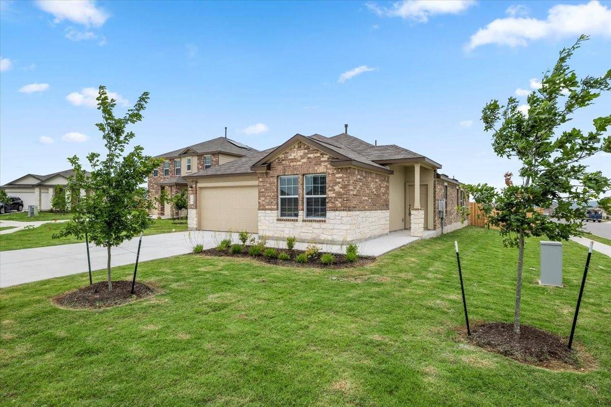 104 Winged Foot CV, San Marcos, TX 78666