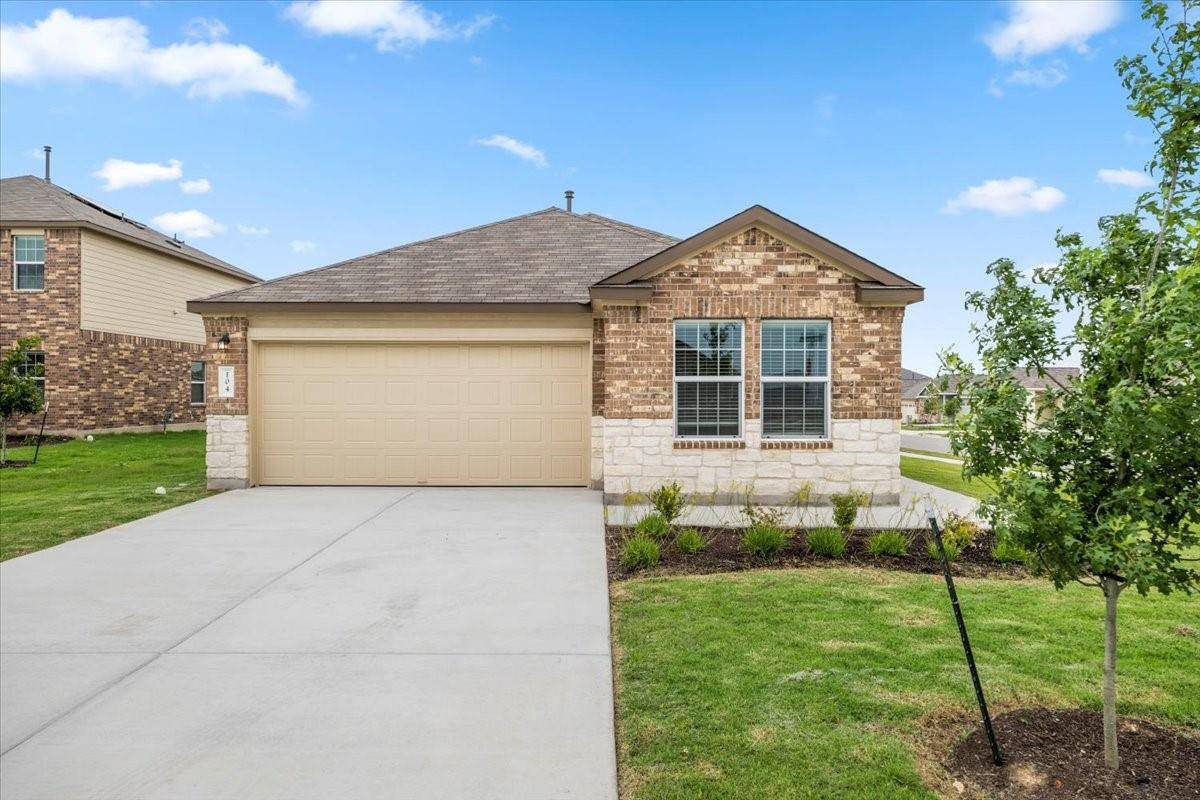 104 Winged Foot CV, San Marcos, TX 78666
