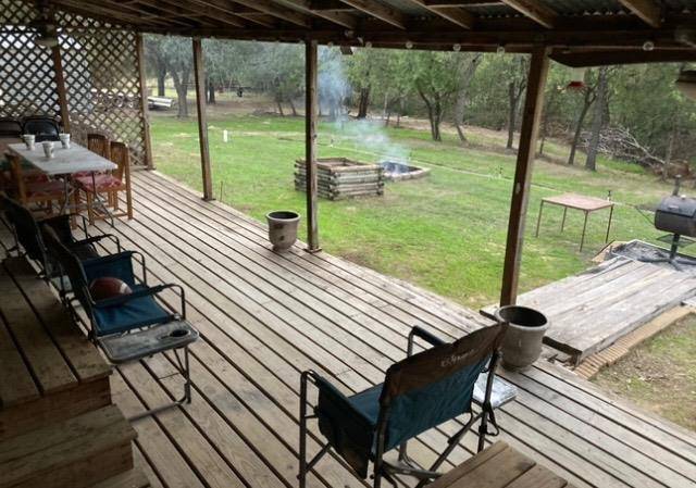 120 Center Creek DR, Floresville, TX 78114