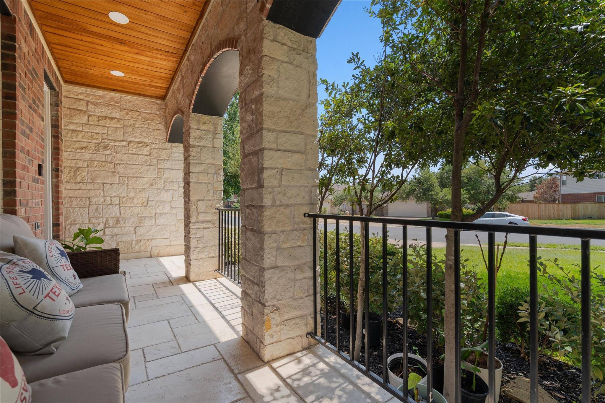 542 Centerbrook PL, Round Rock, TX 78665