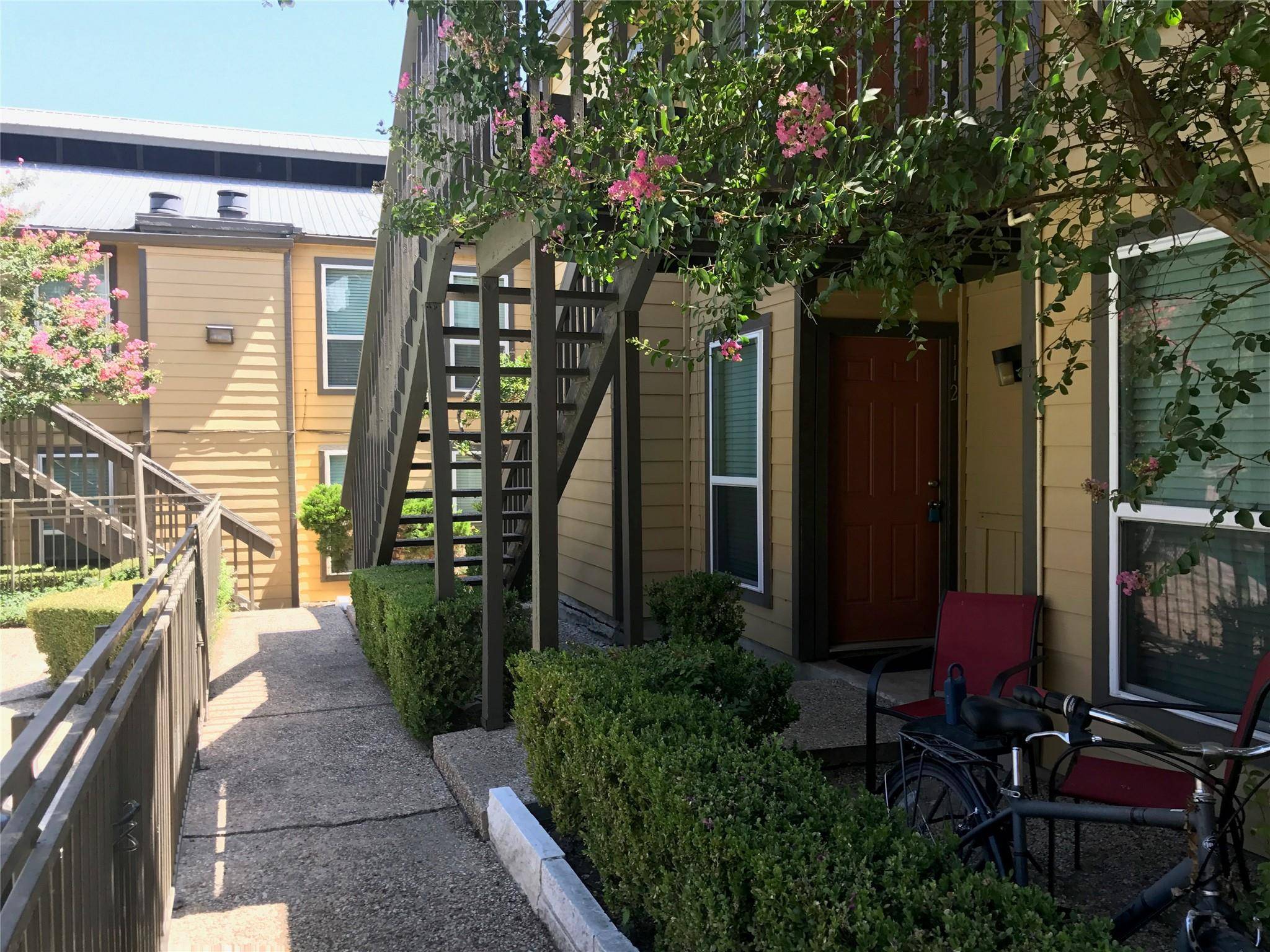 1000 W 26th ST #106, Austin, TX 78705