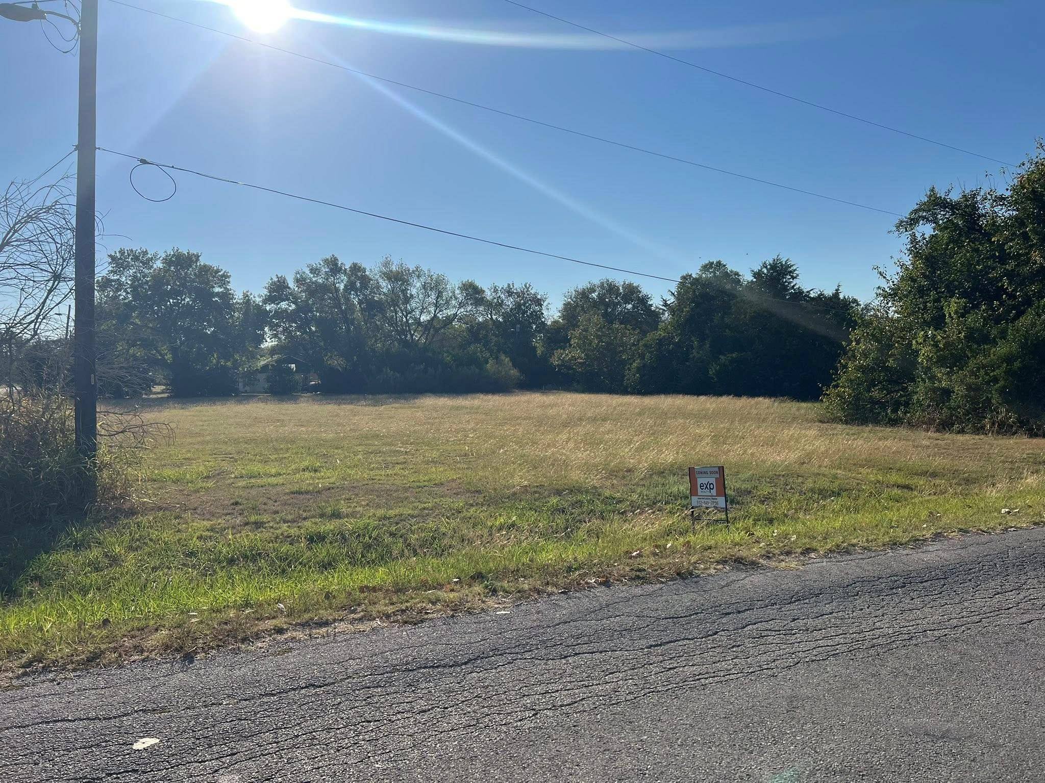 Lot 1 Block 4 W Bell ST, Bartlett, TX 76511