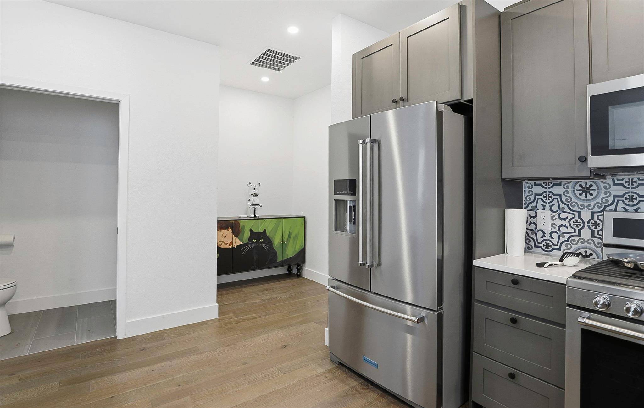 1208 W Oltorf ST #A, Austin, TX 78704